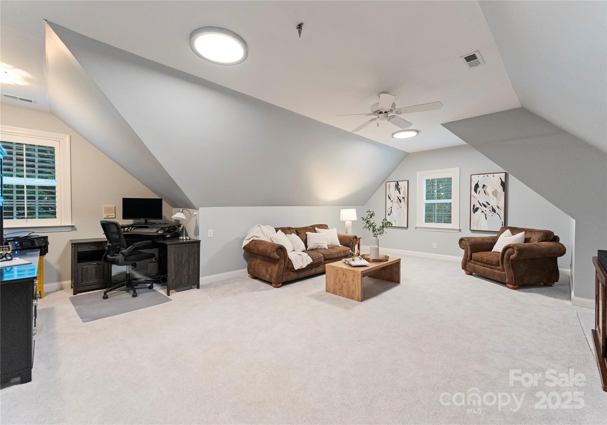 6011 Hunter Lane Property Photo 34