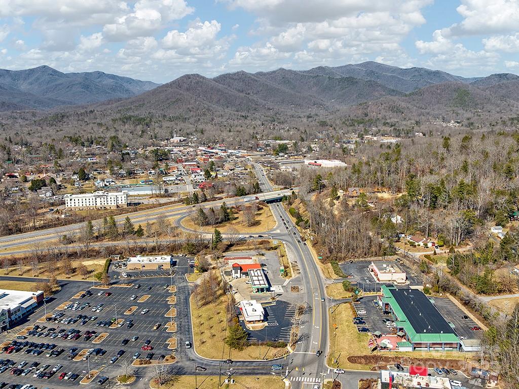 510 Nc 9 Highway Property Photo 5