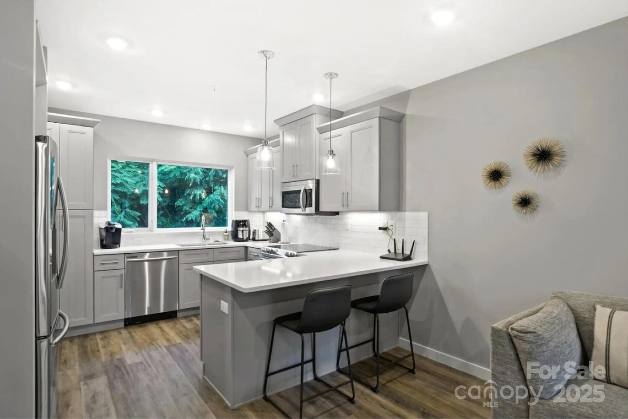 102 Southside Avenue 15 Property Photo 10