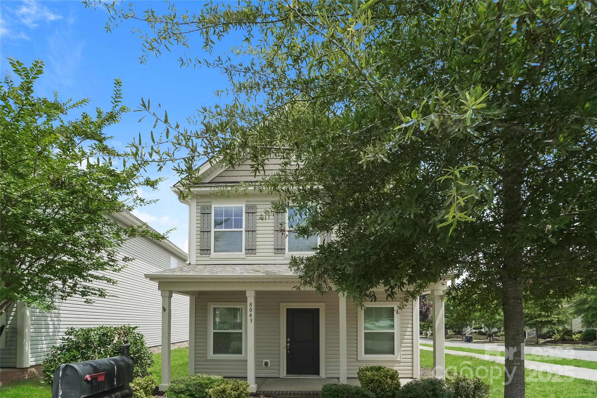 8043 Gleen Oak Lane Property Photo 1