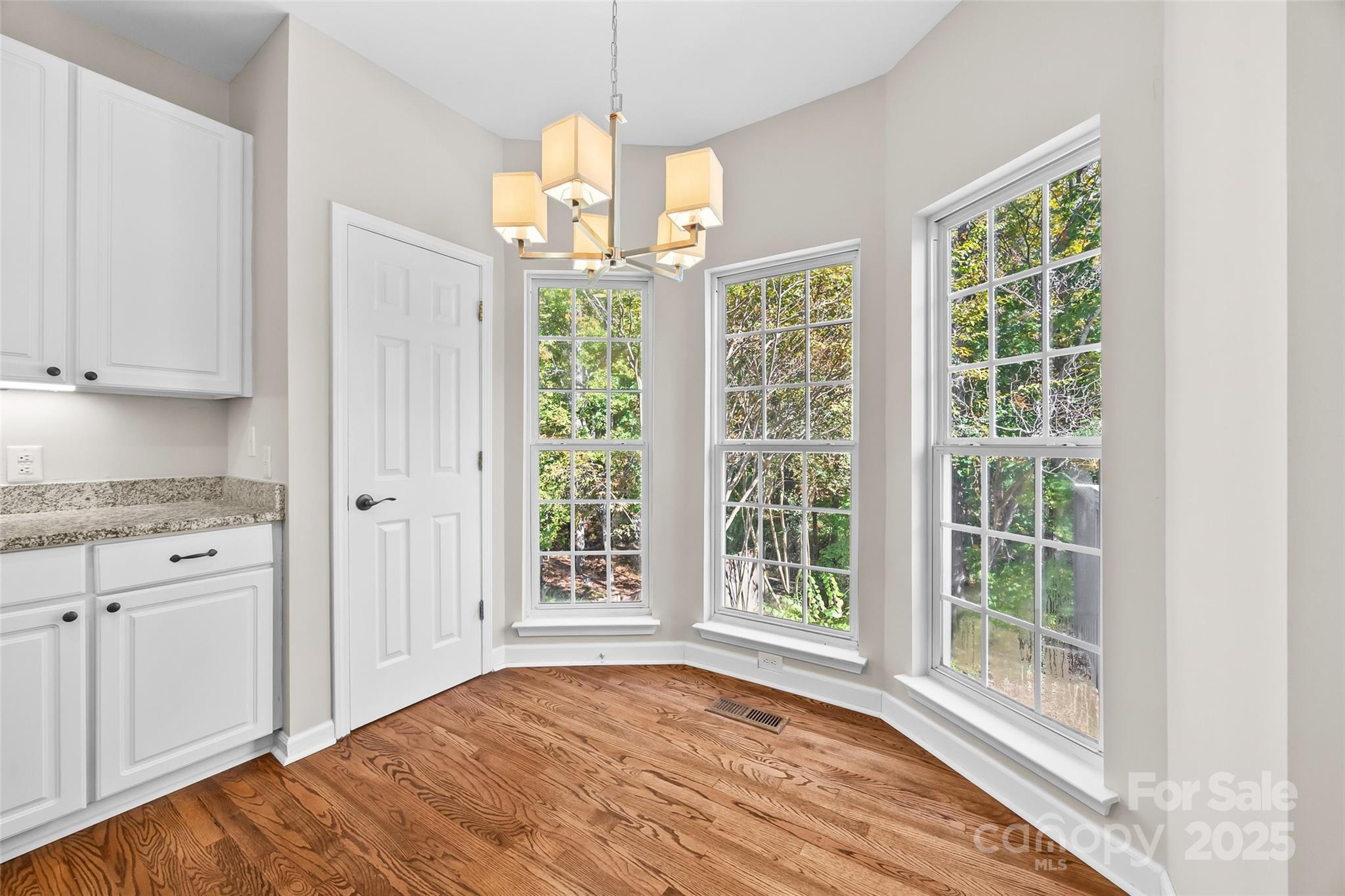 6631 Harburn Forest Drive Property Photo 11