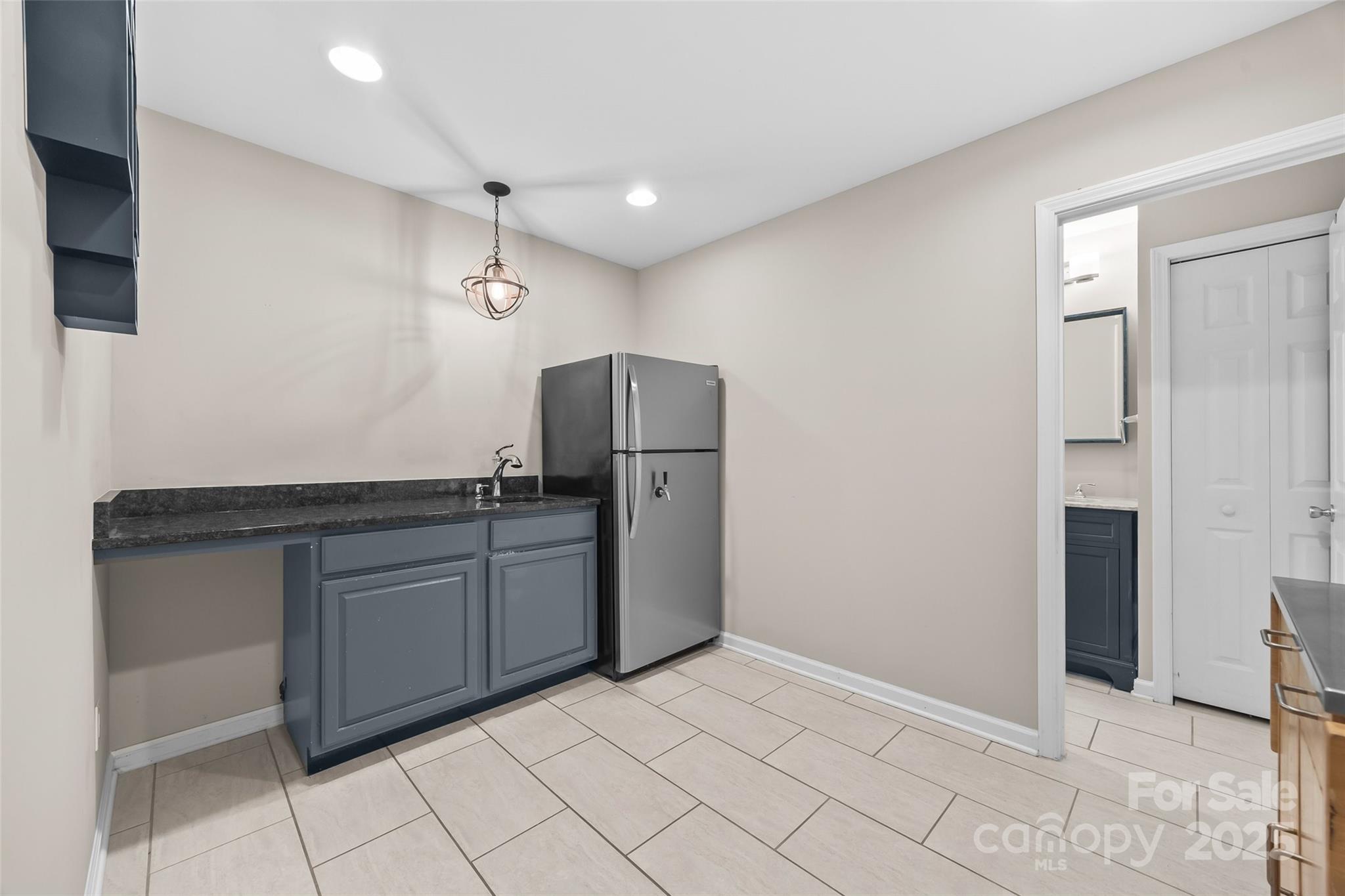 6631 Harburn Forest Drive Property Photo 36