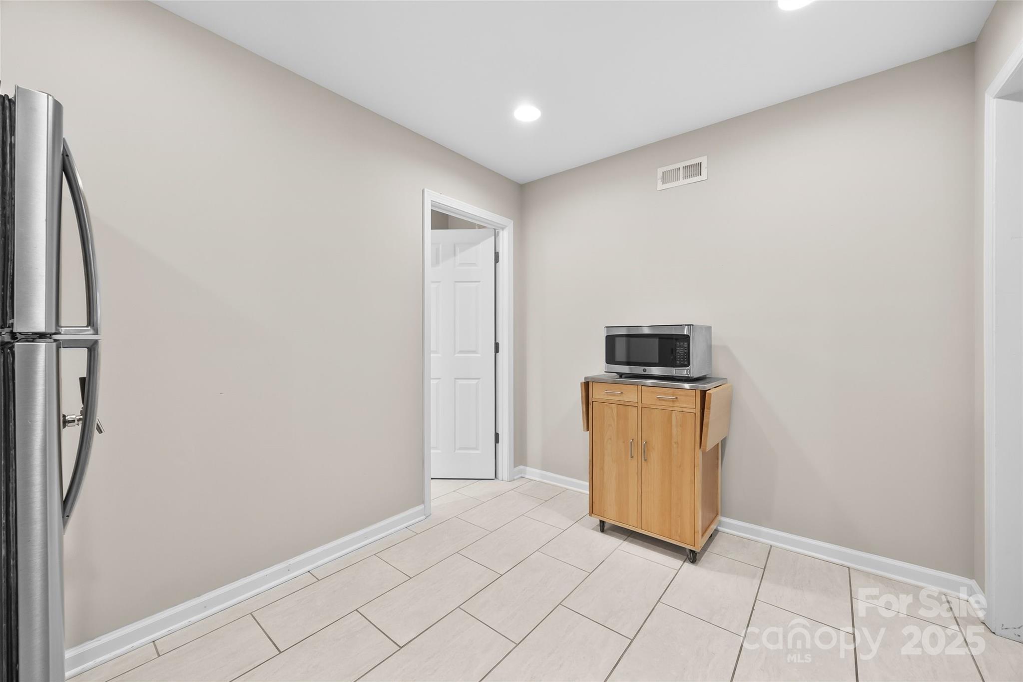 6631 Harburn Forest Drive Property Photo 37