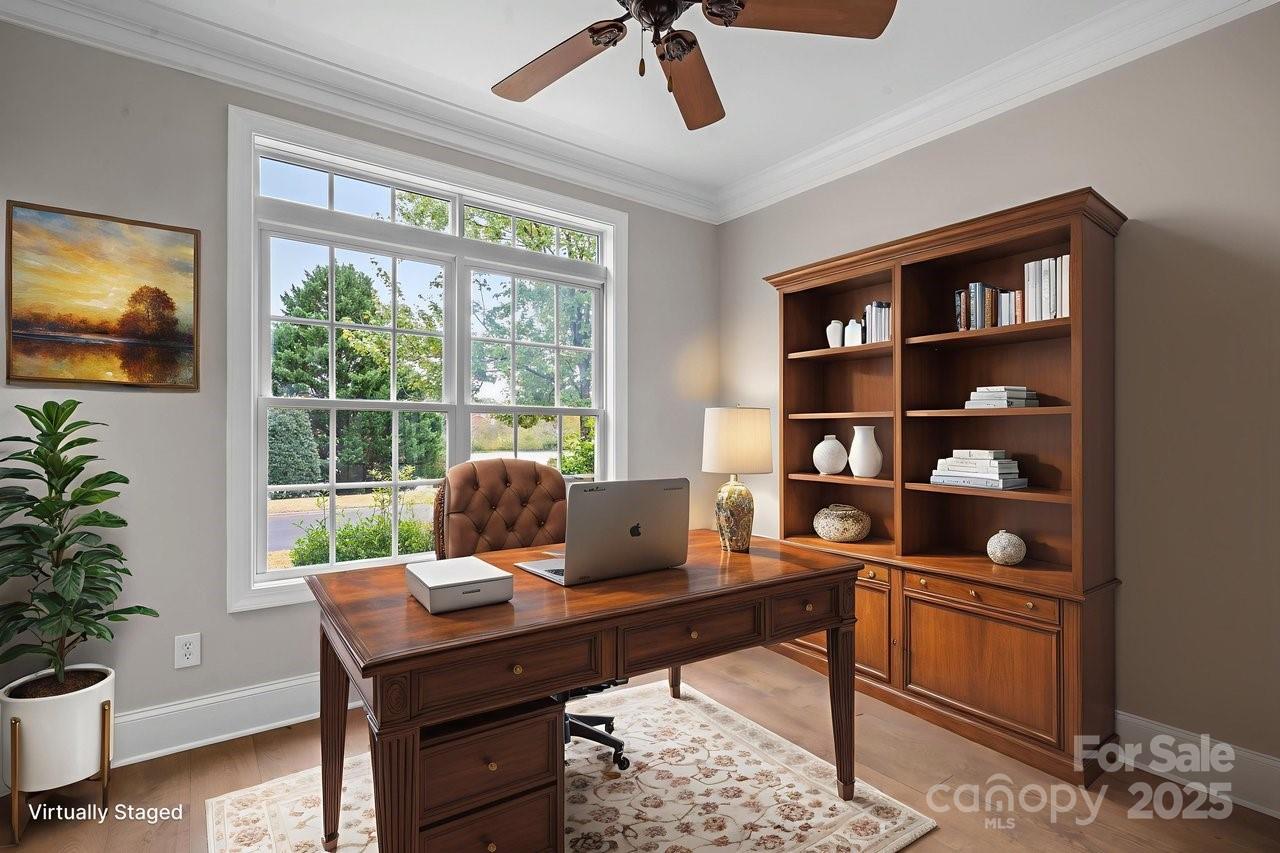 703 Congressional Lane Property Photo 20