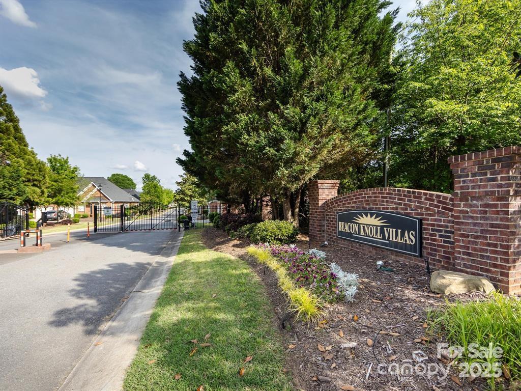 703 Congressional Lane Property Photo 34