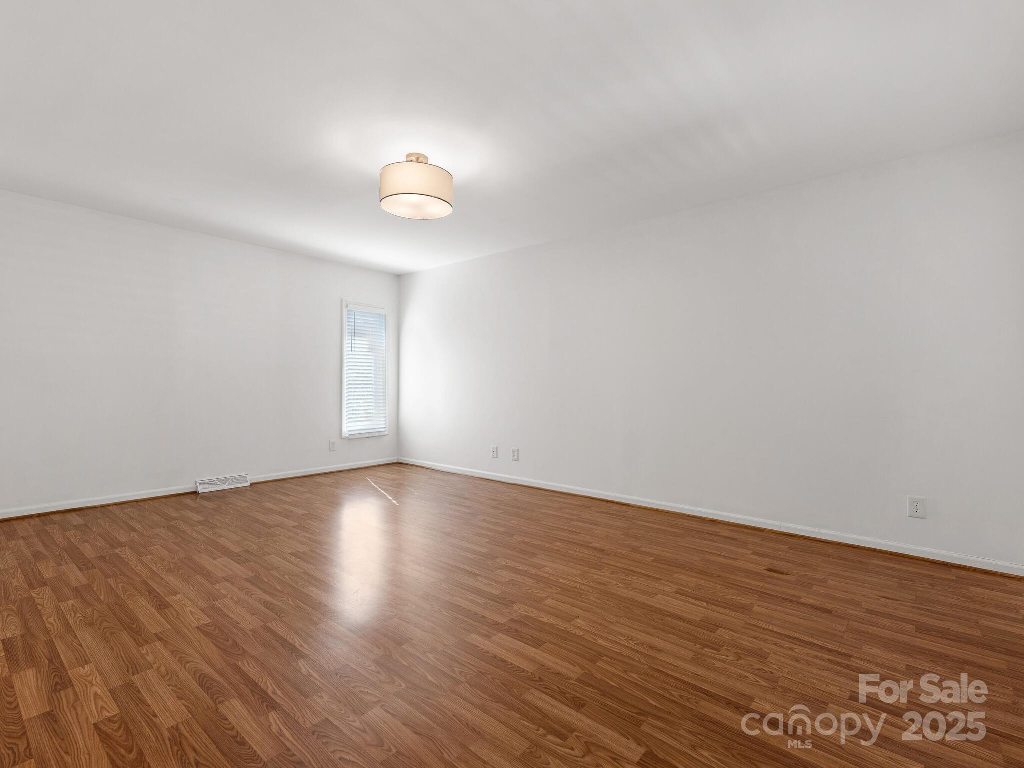 5110 Dunes Court 18 Property Photo 21