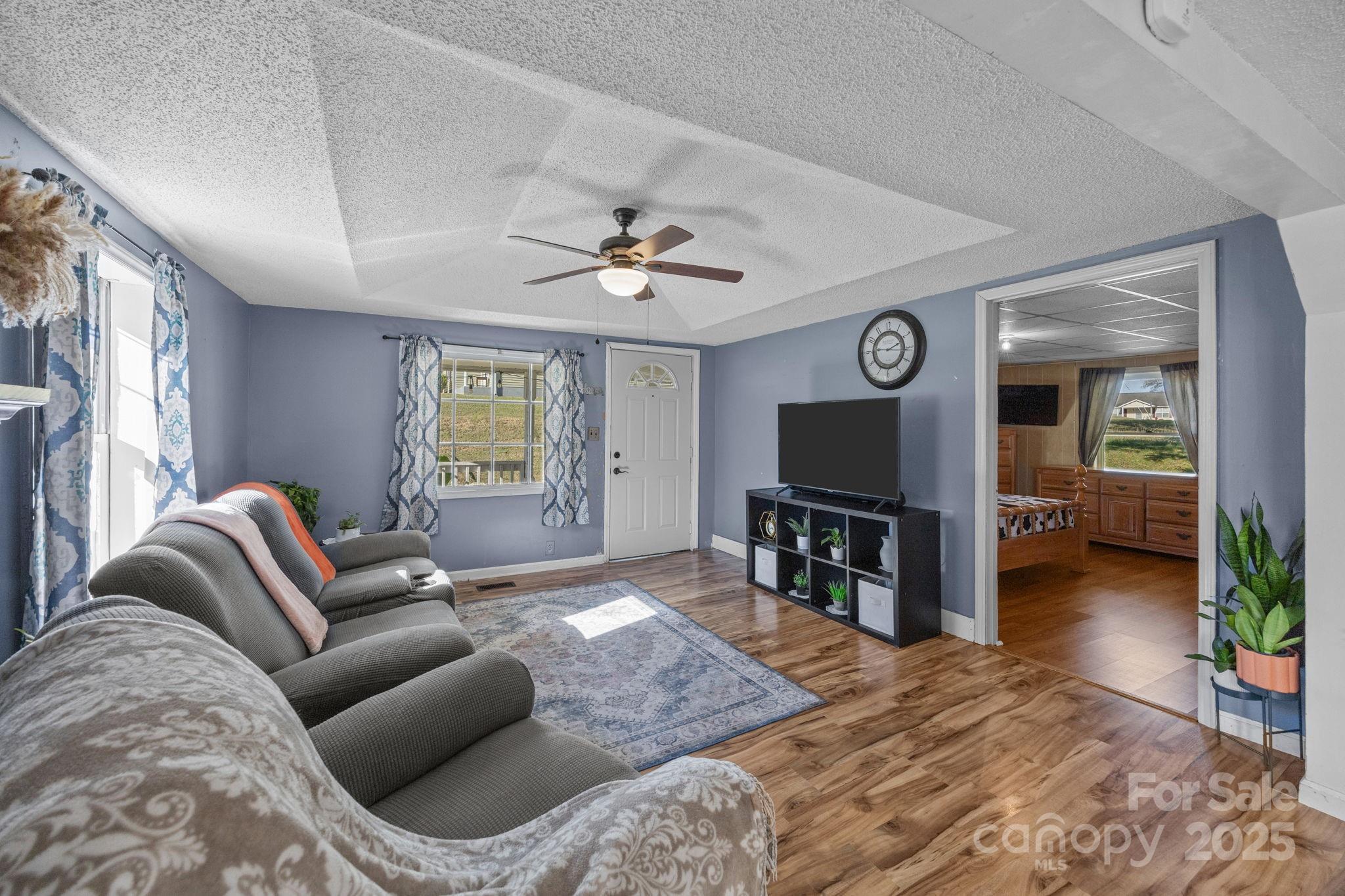 1400 Johnston Street Property Photo 4