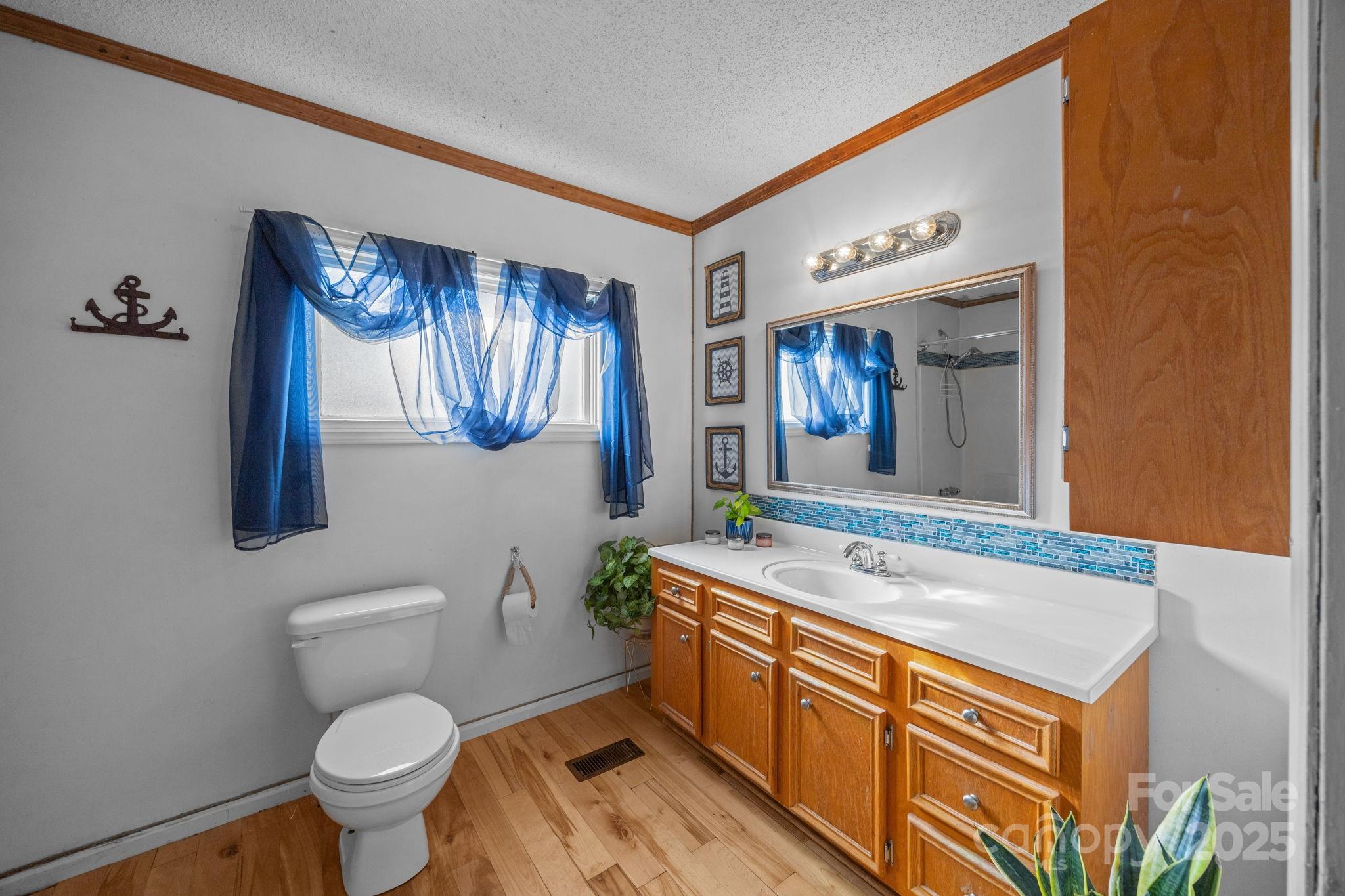 1400 Johnston Street Property Photo 18