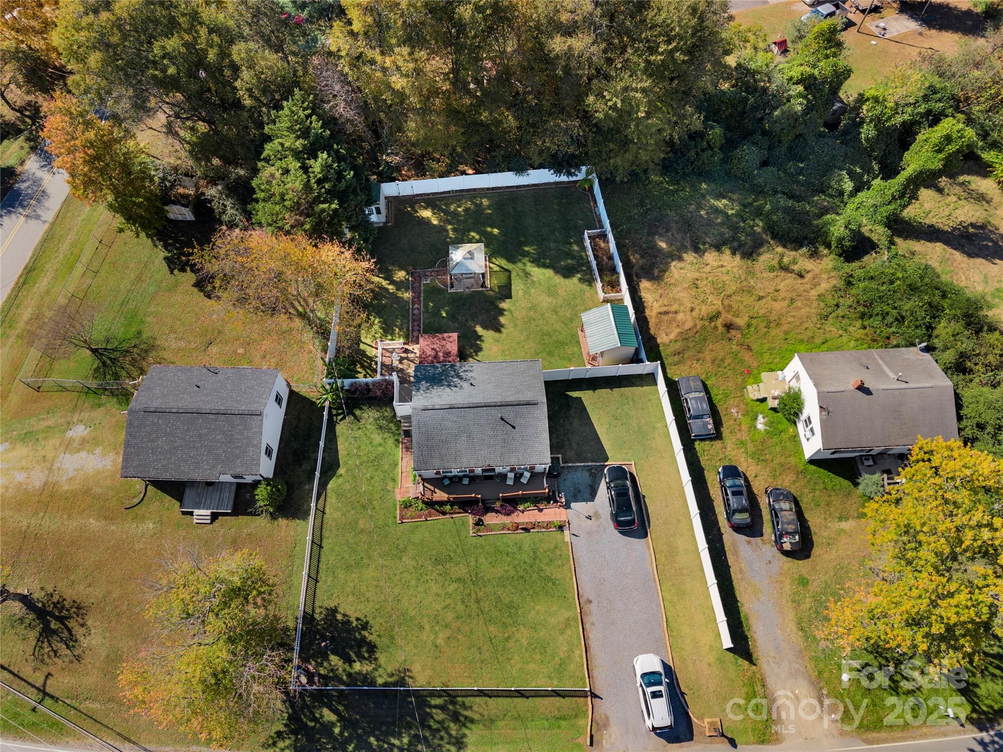 3709 Little Mountain Road Property Photo 3