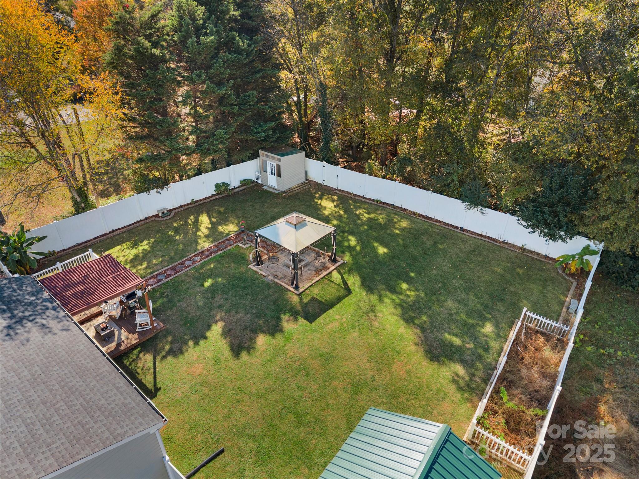 3709 Little Mountain Road Property Photo 4