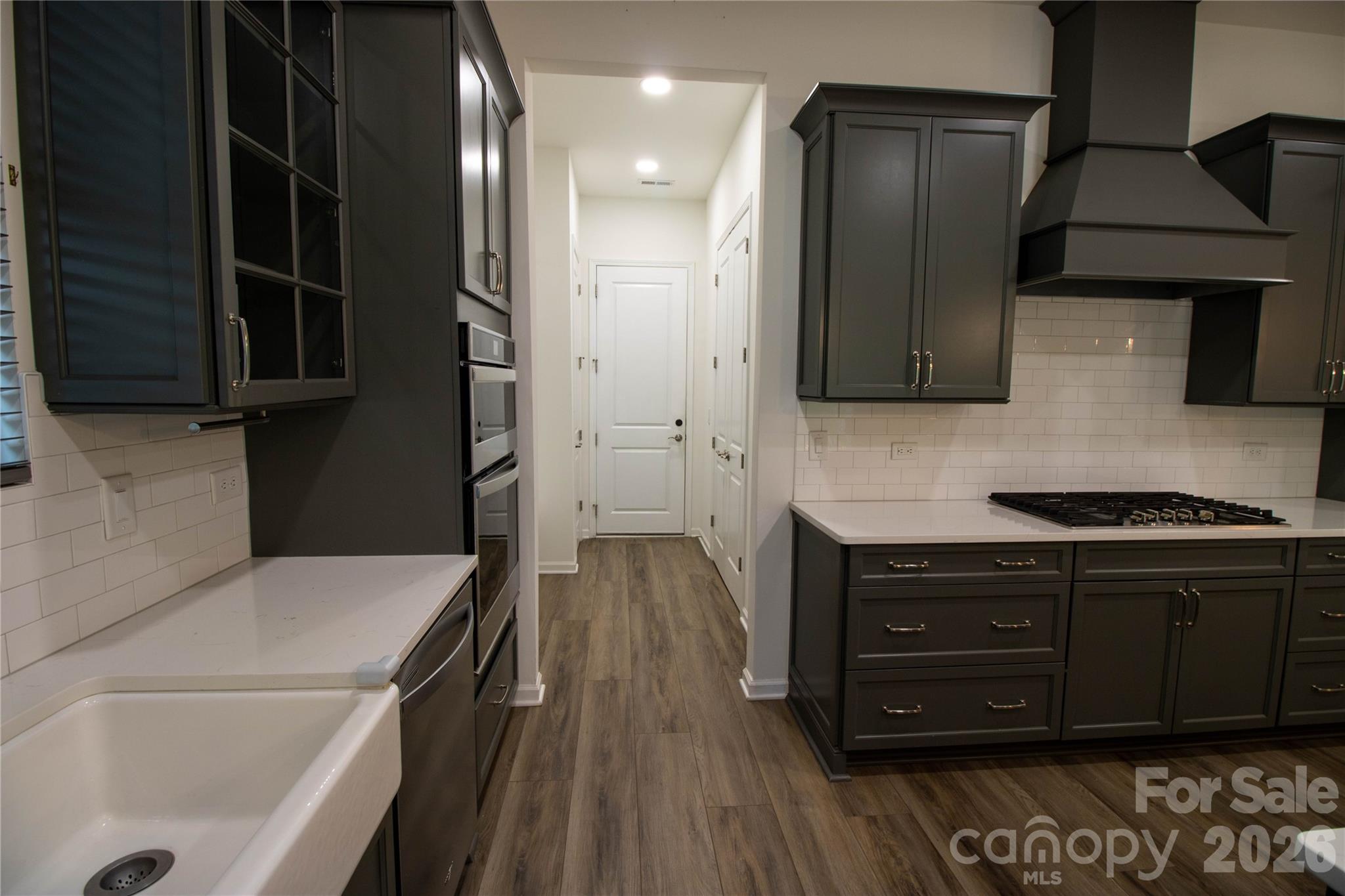 6642 Star Drive Property Photo 5