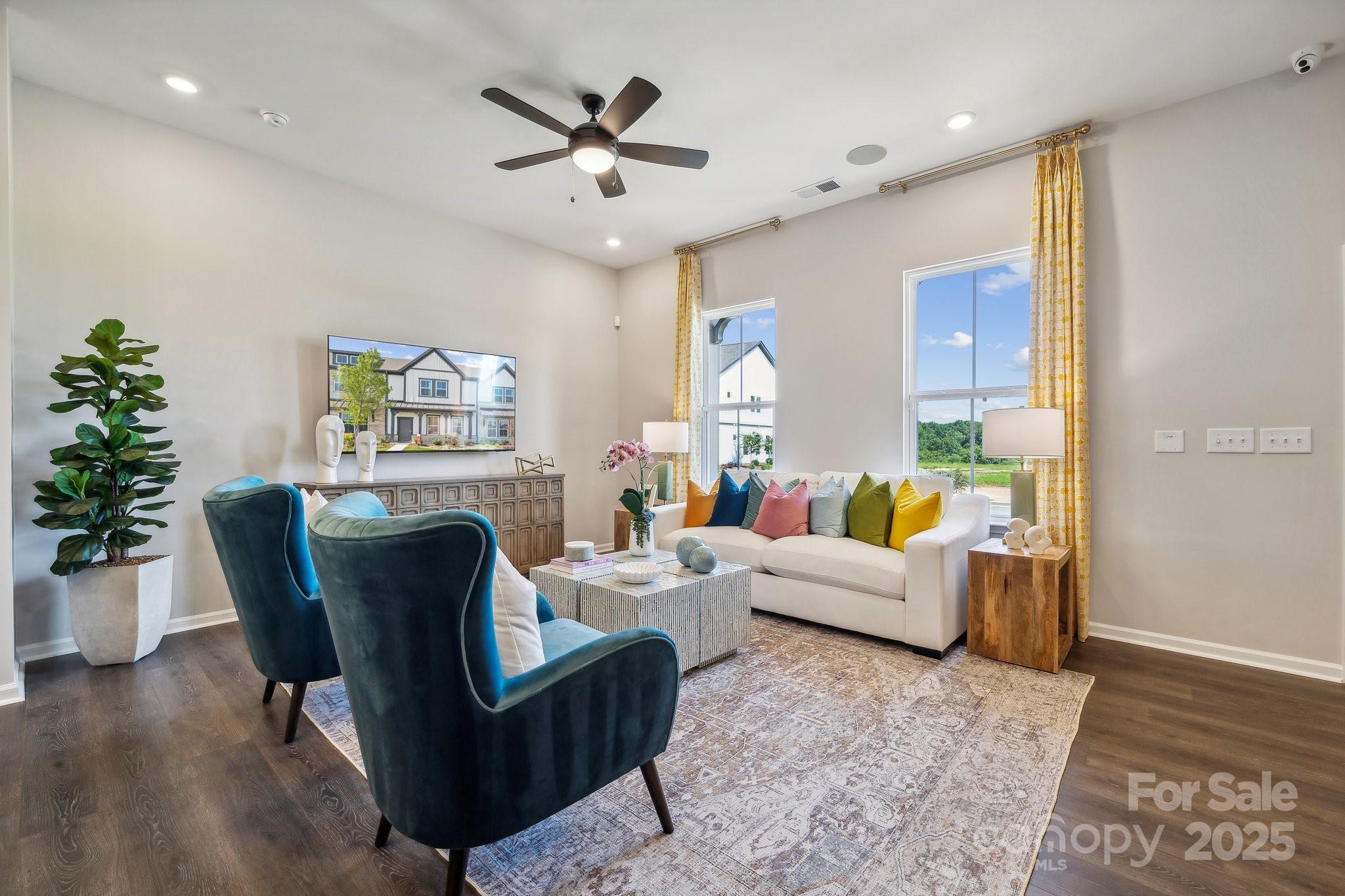 107 Silver Fleet Drive Property Photo 10