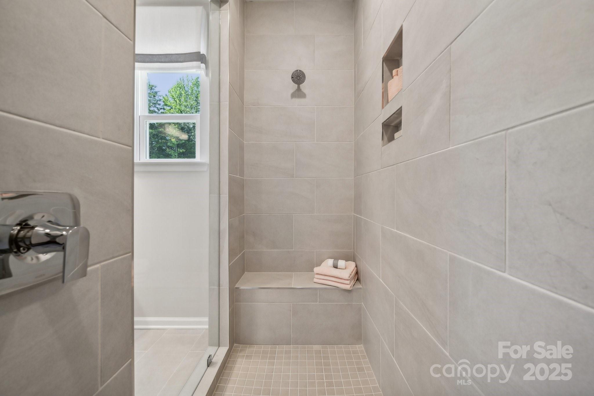 107 Silver Fleet Drive Property Photo 21