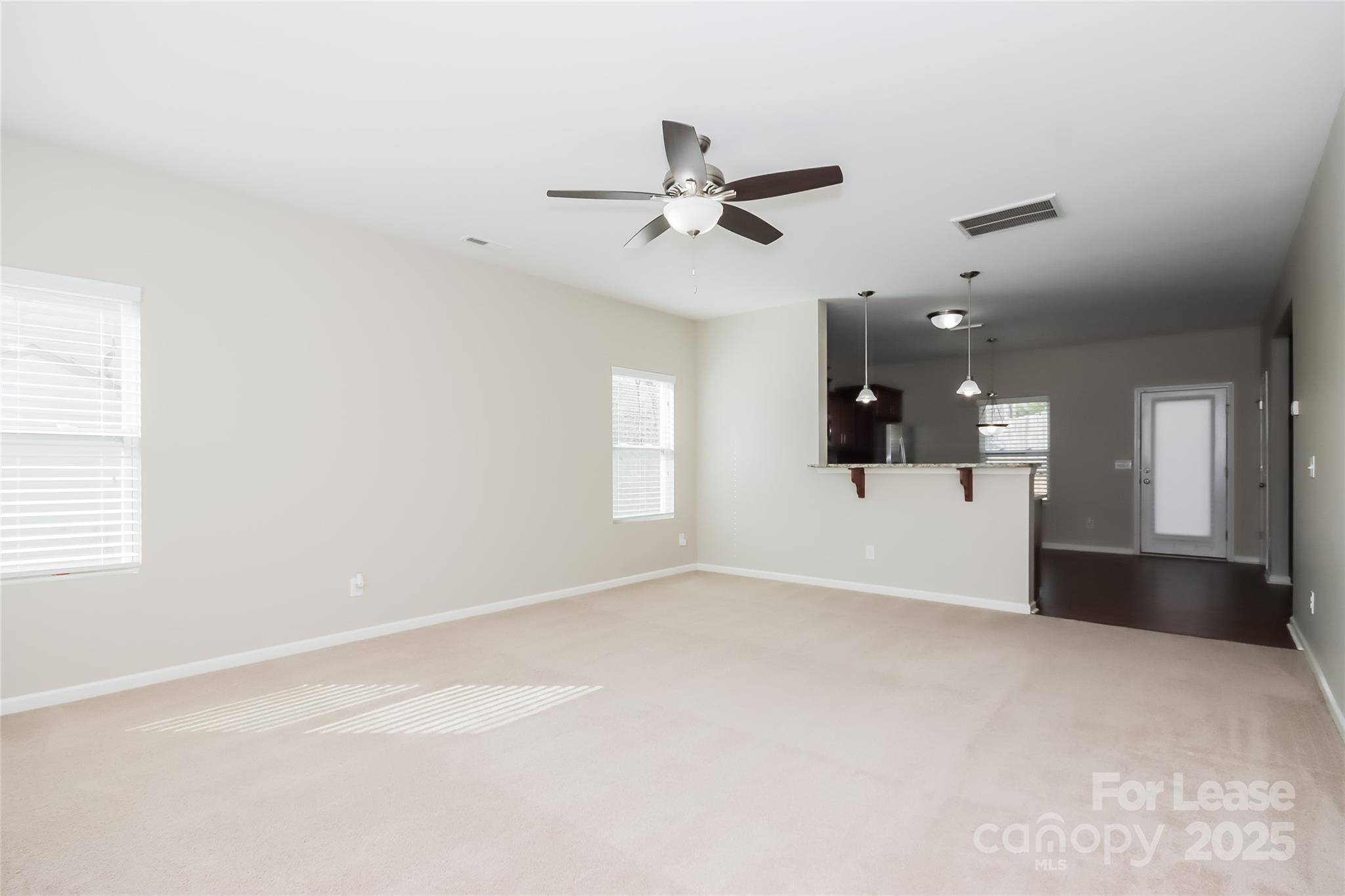 2335 Bloomfield Estates Drive Property Photo 5