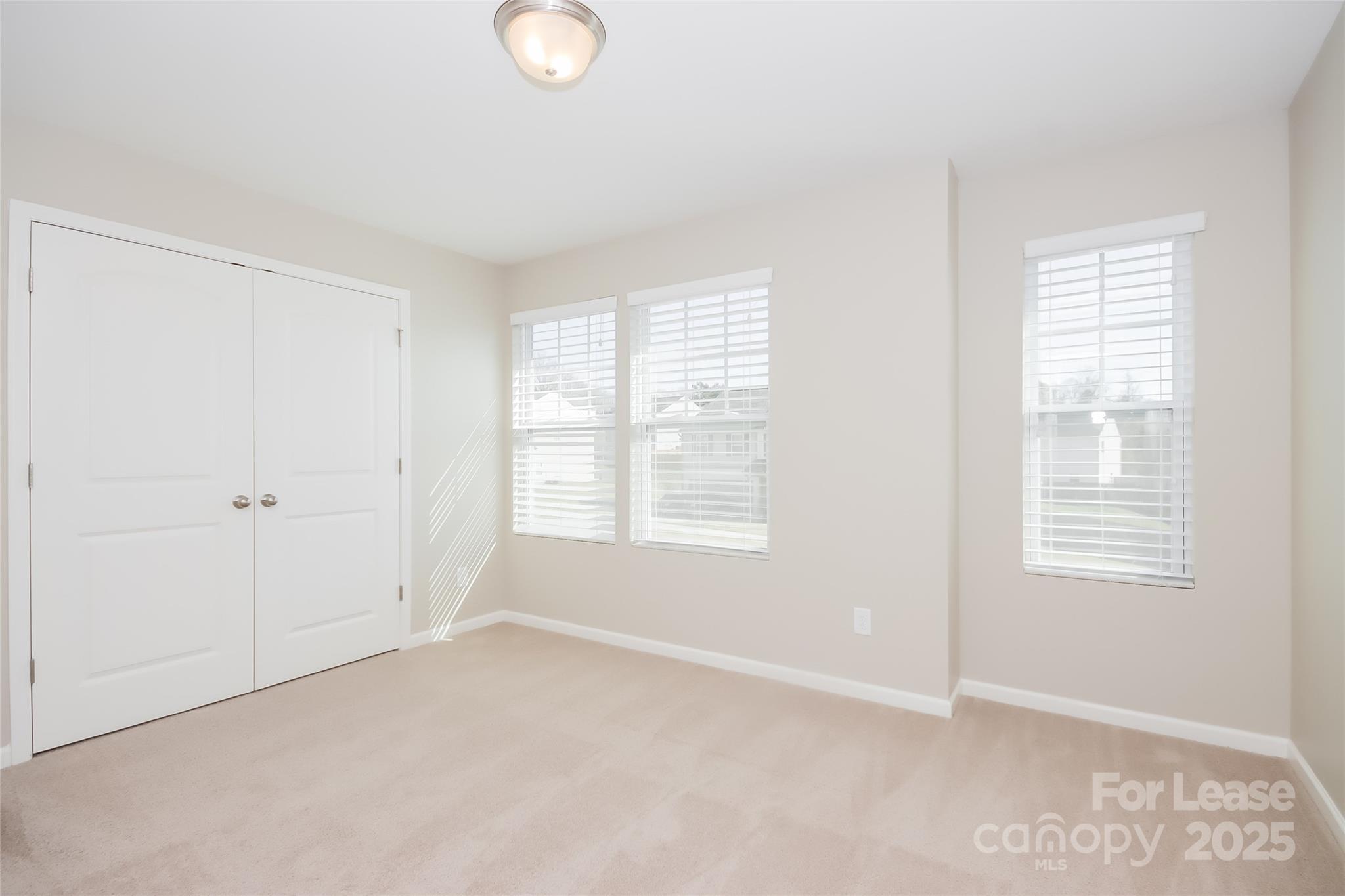 2335 Bloomfield Estates Drive Property Photo 10