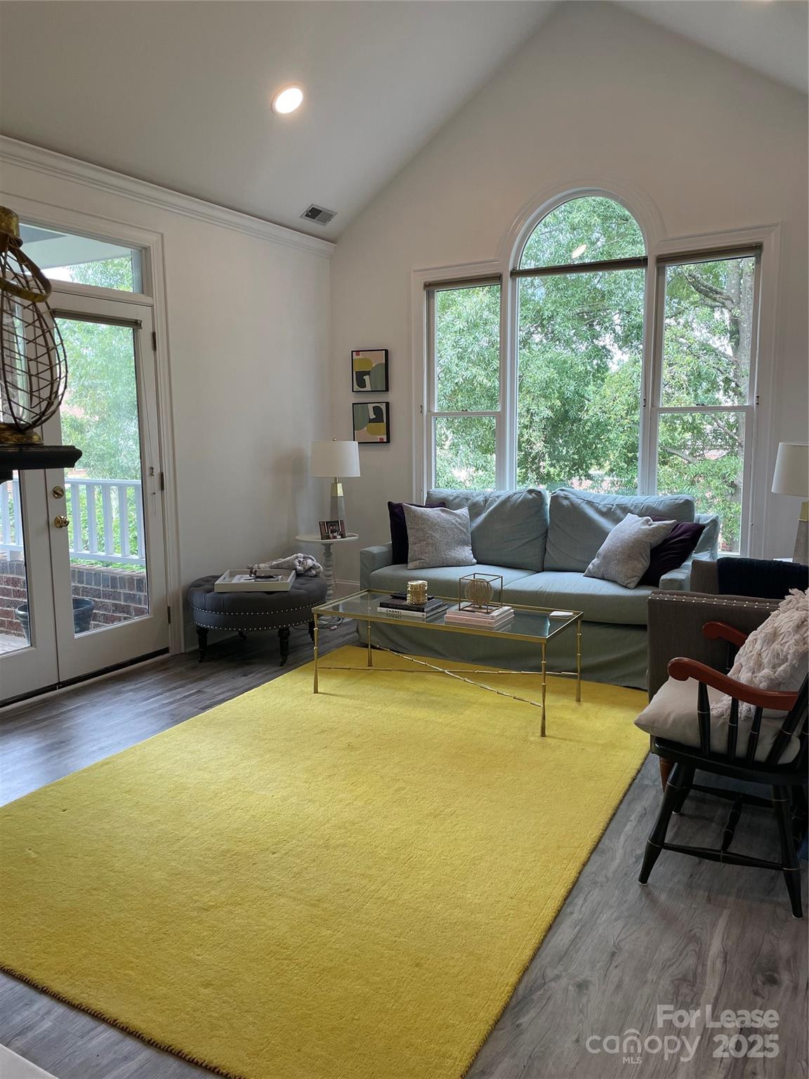 2315 Selwyn Avenue I Property Photo 9