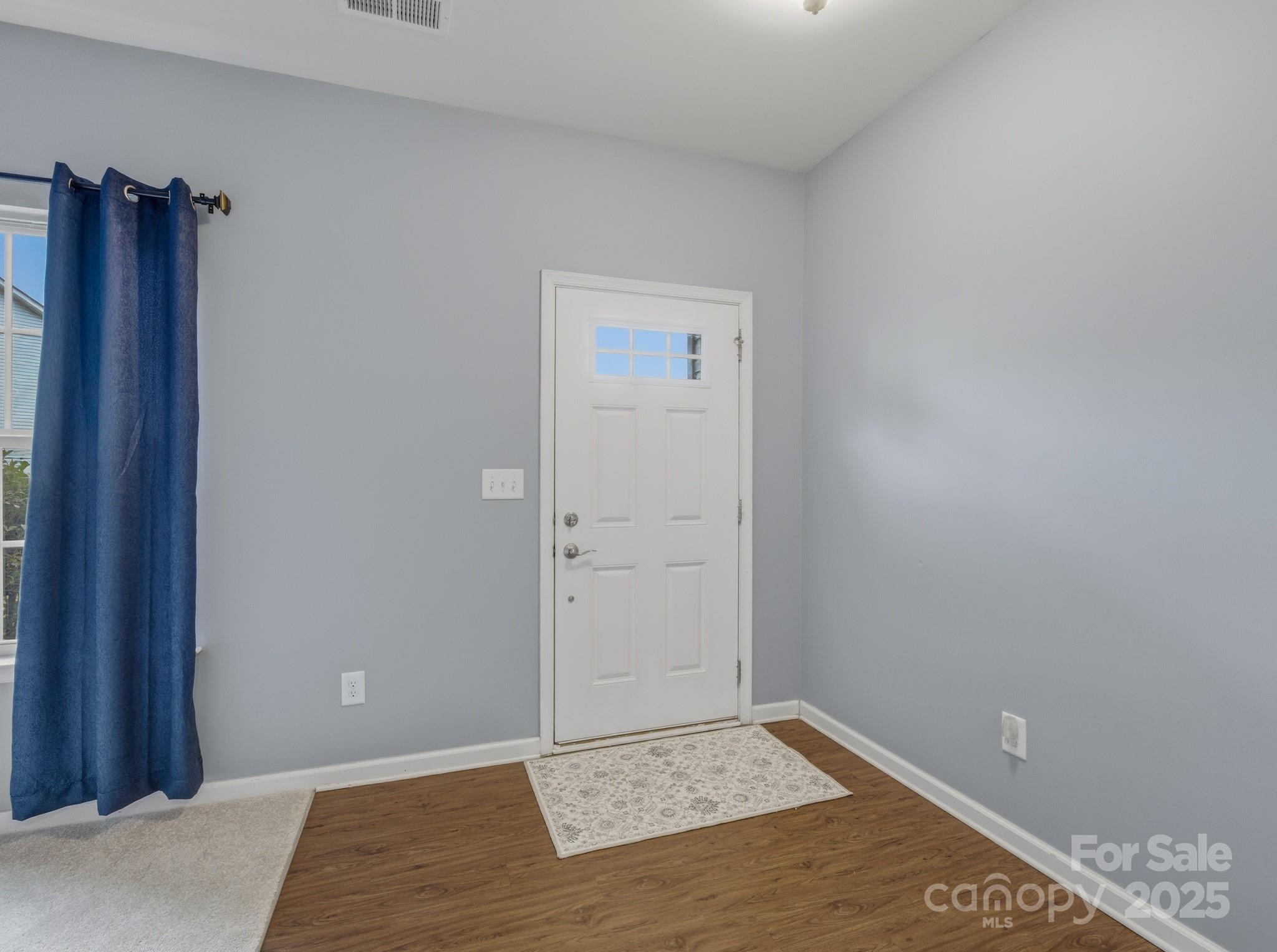 5005 Eddystone Lane Property Photo 4