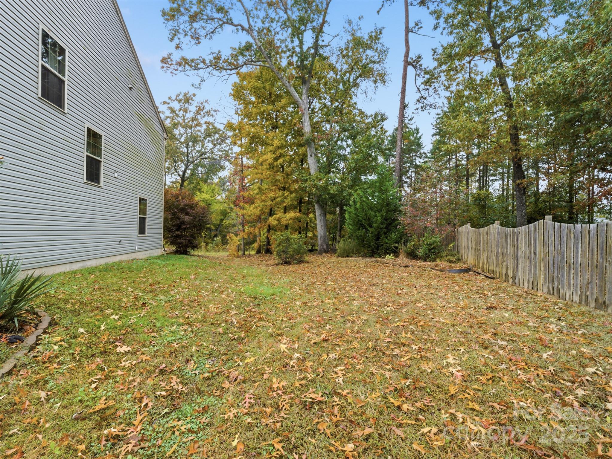 5005 Eddystone Lane Property Photo 38