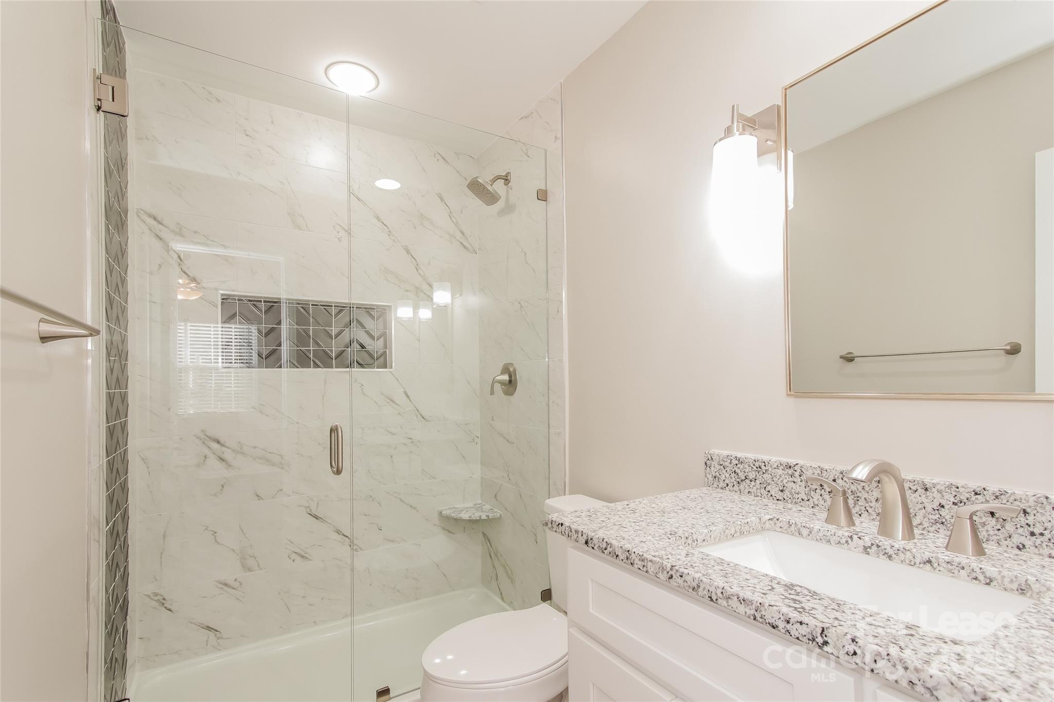 12433 Danby Road Property Photo 12