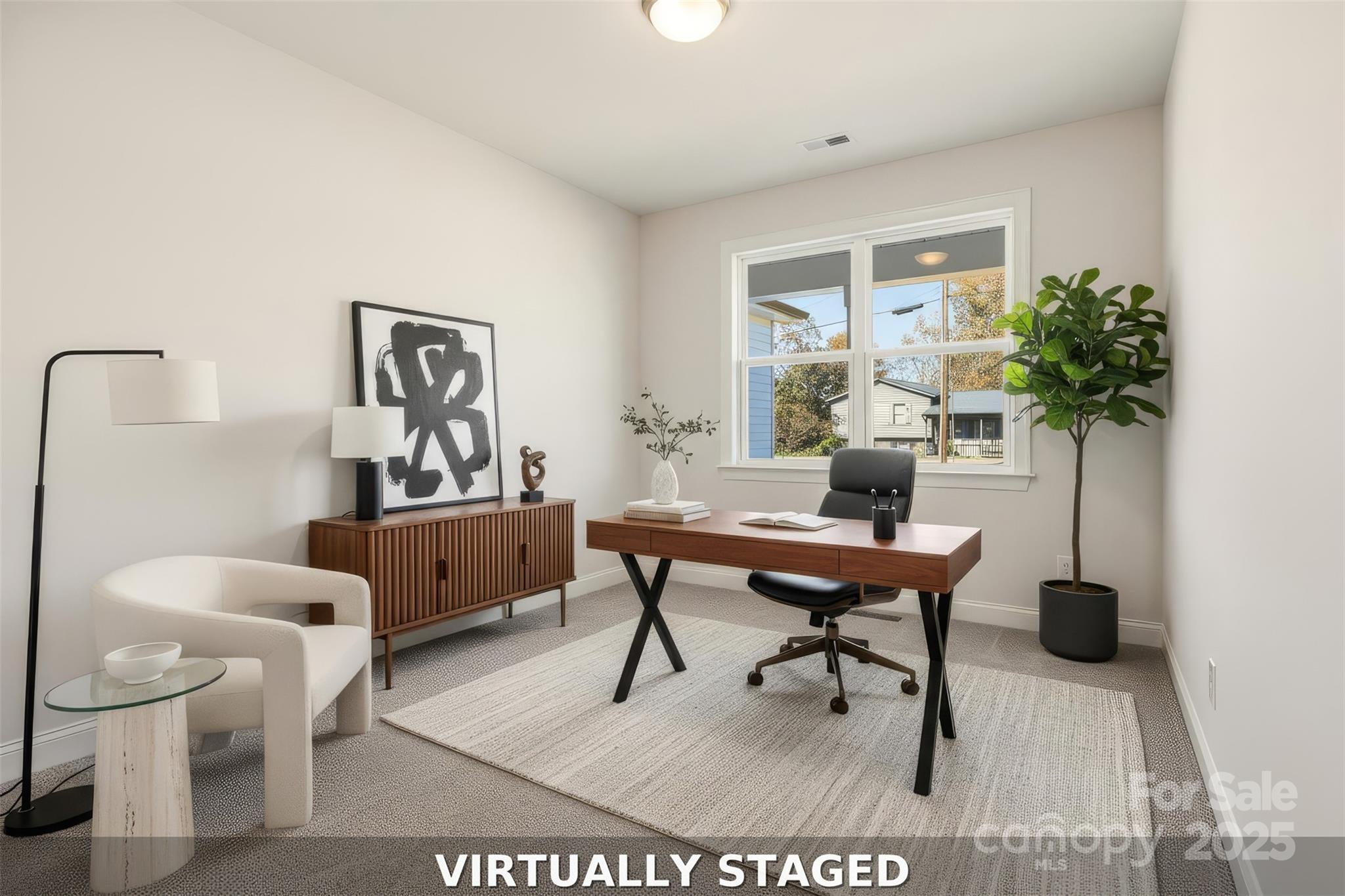 8 Colonial Avenue Property Photo 34