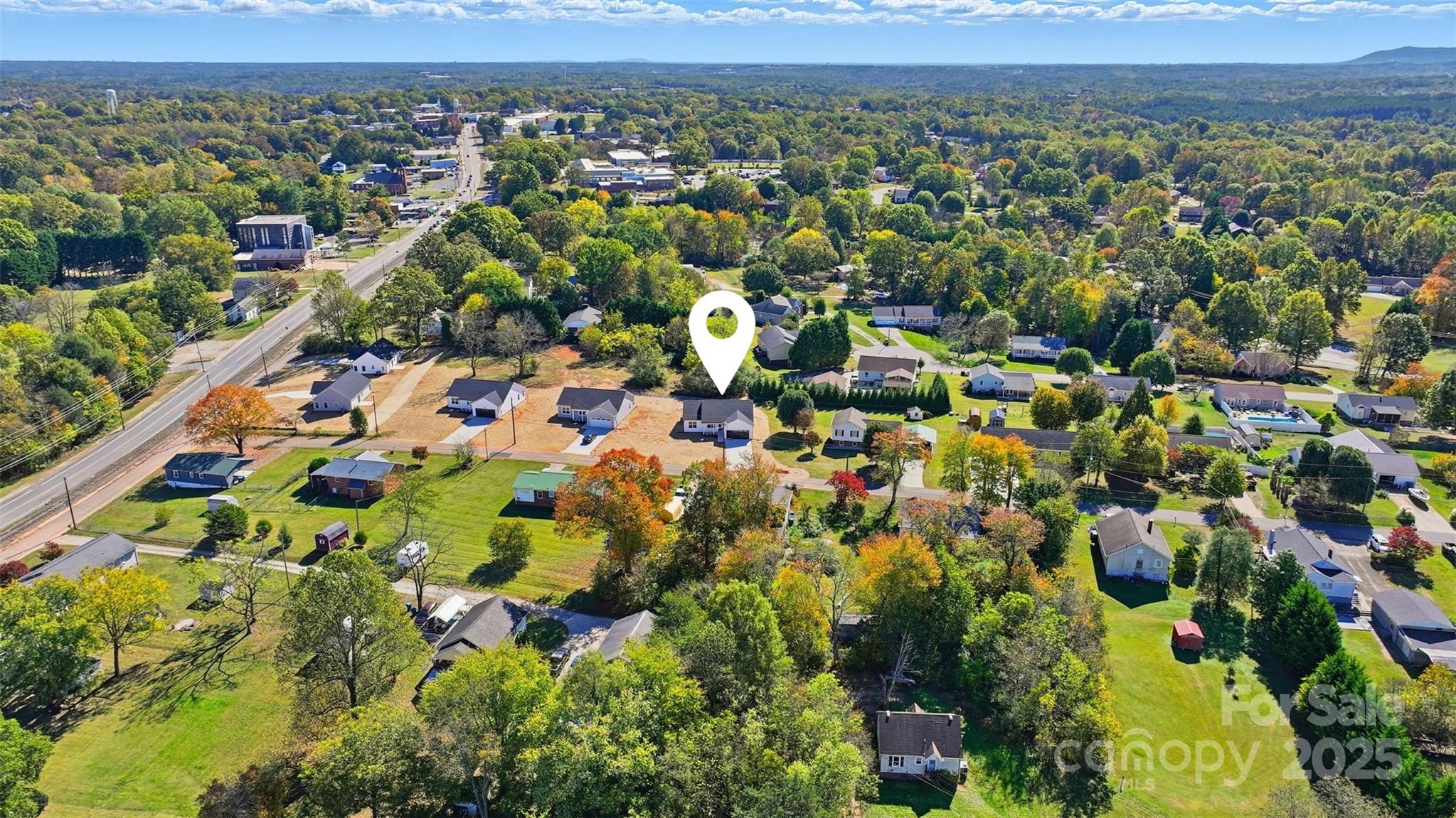 8 Colonial Avenue Property Photo 47