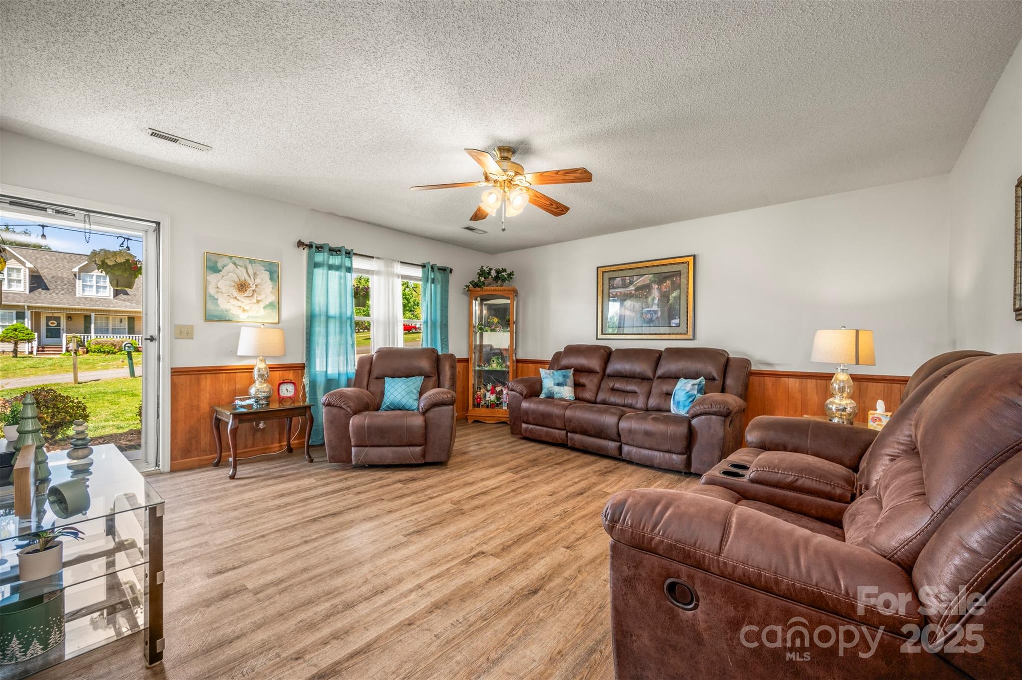 188 East Fork Drive Property Photo 4