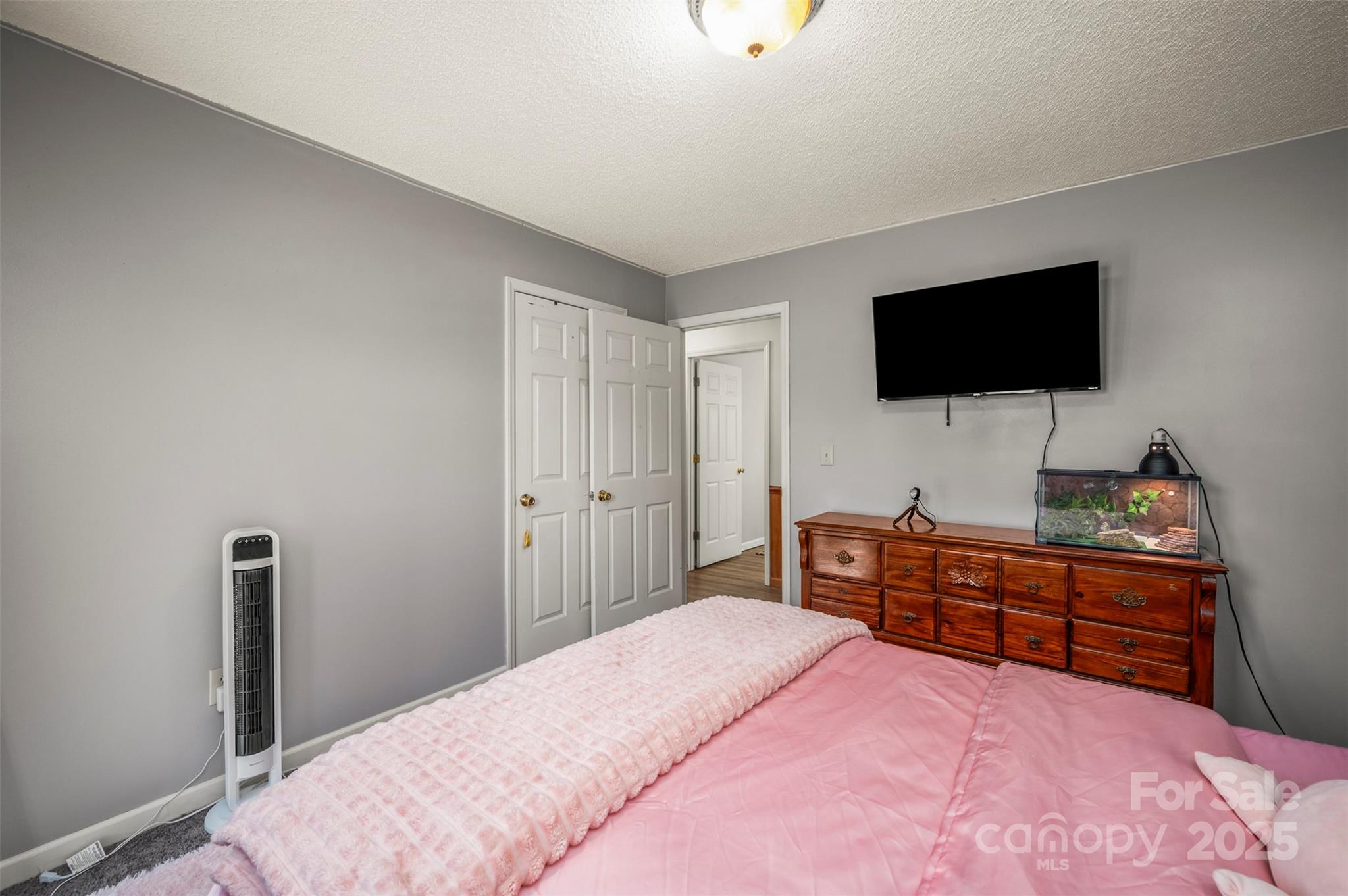 188 East Fork Drive Property Photo 14