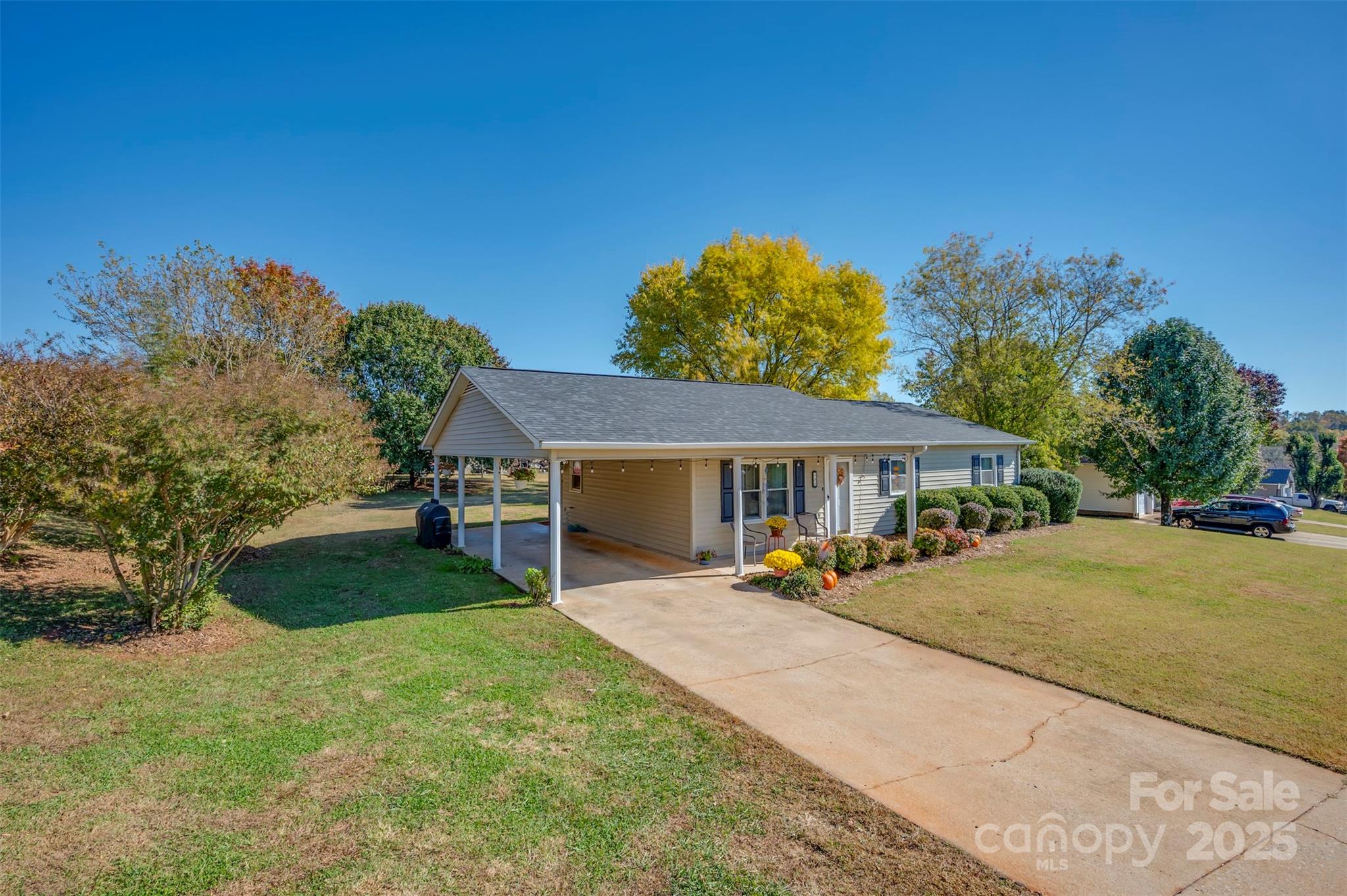 188 East Fork Drive Property Photo 21