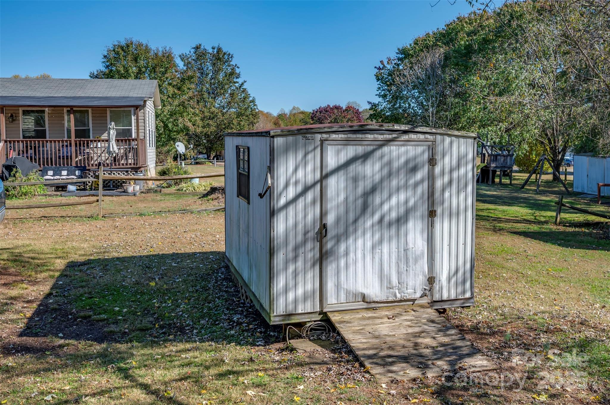 188 East Fork Drive Property Photo 30