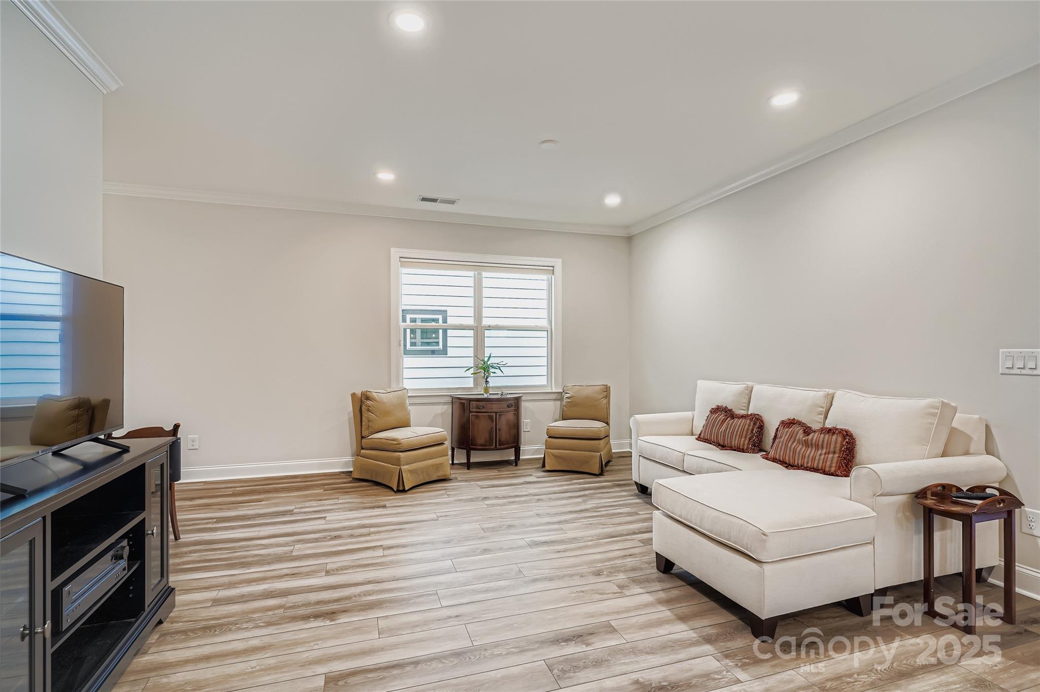 5562 Caneel Lane 1232 Property Photo 6