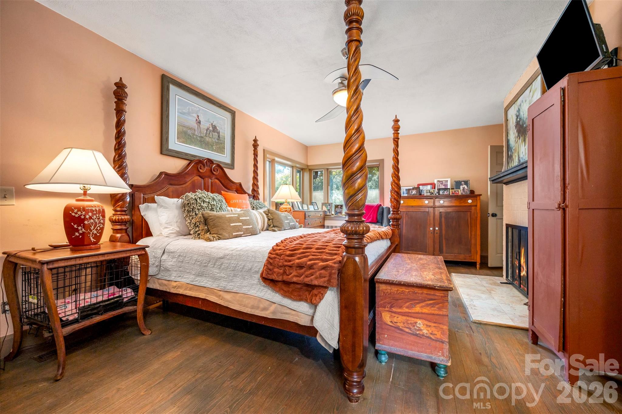 936 Golden Road Property Photo 19