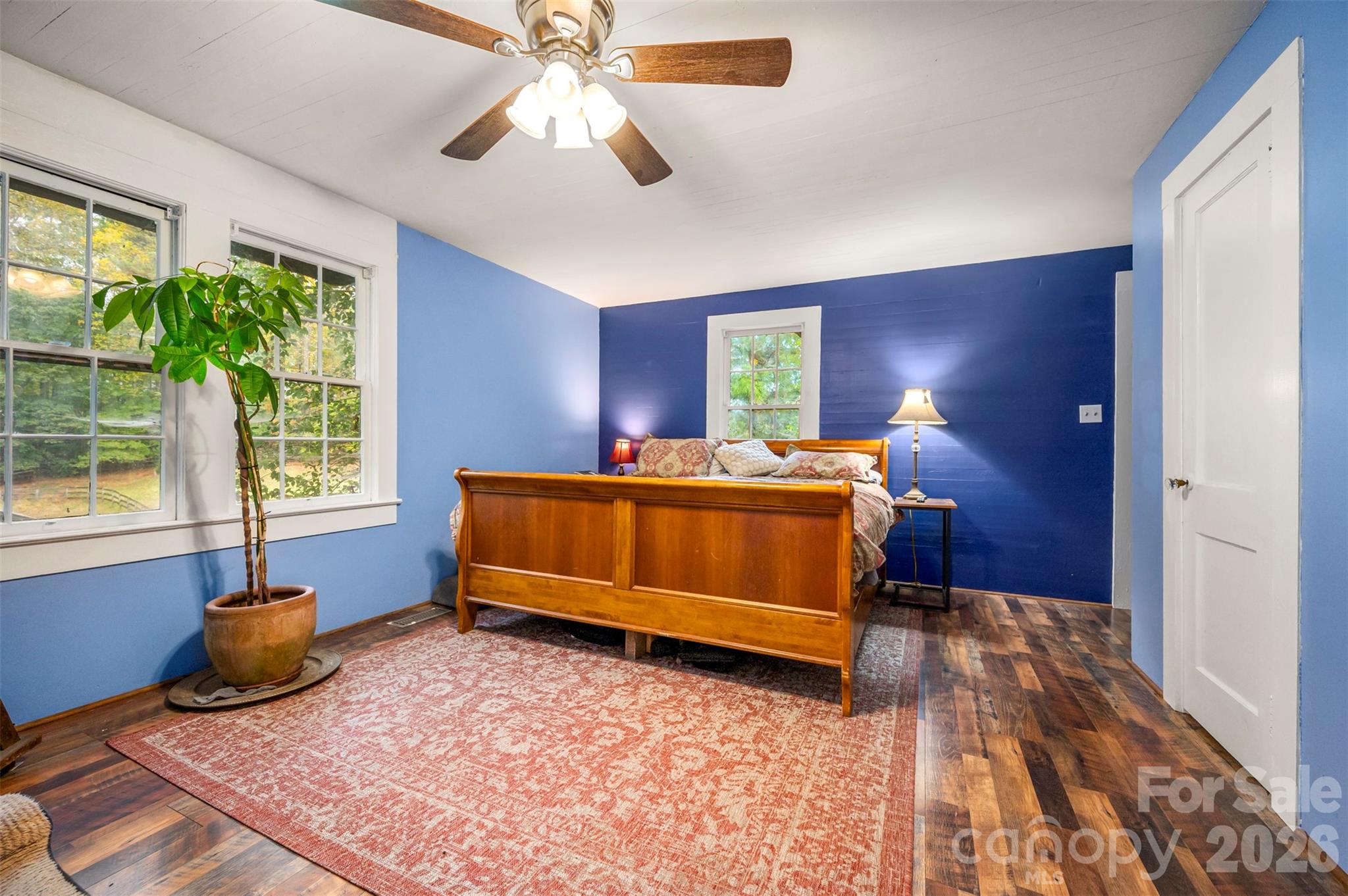 936 Golden Road Property Photo 29