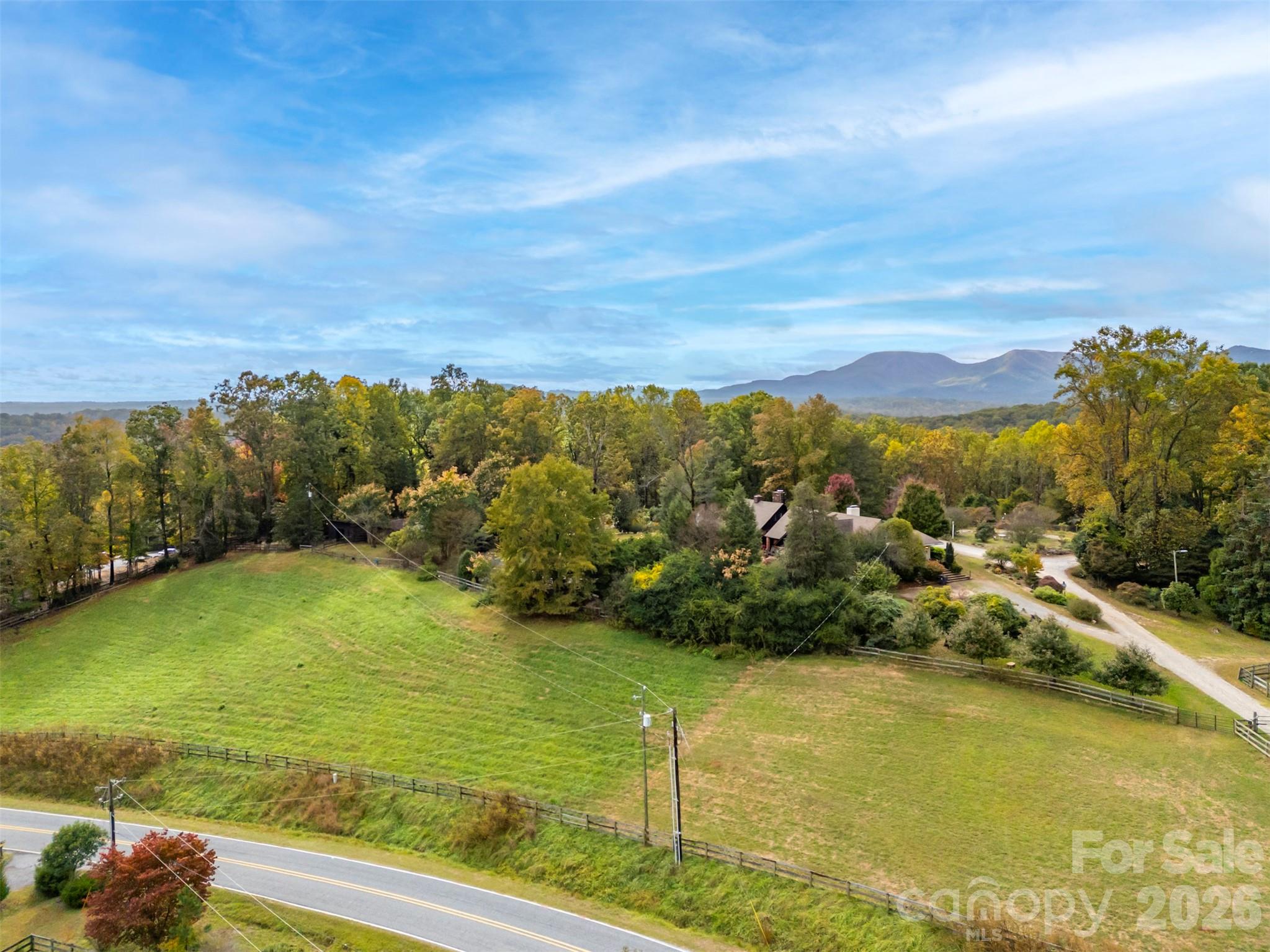 936 Golden Road Property Photo 35