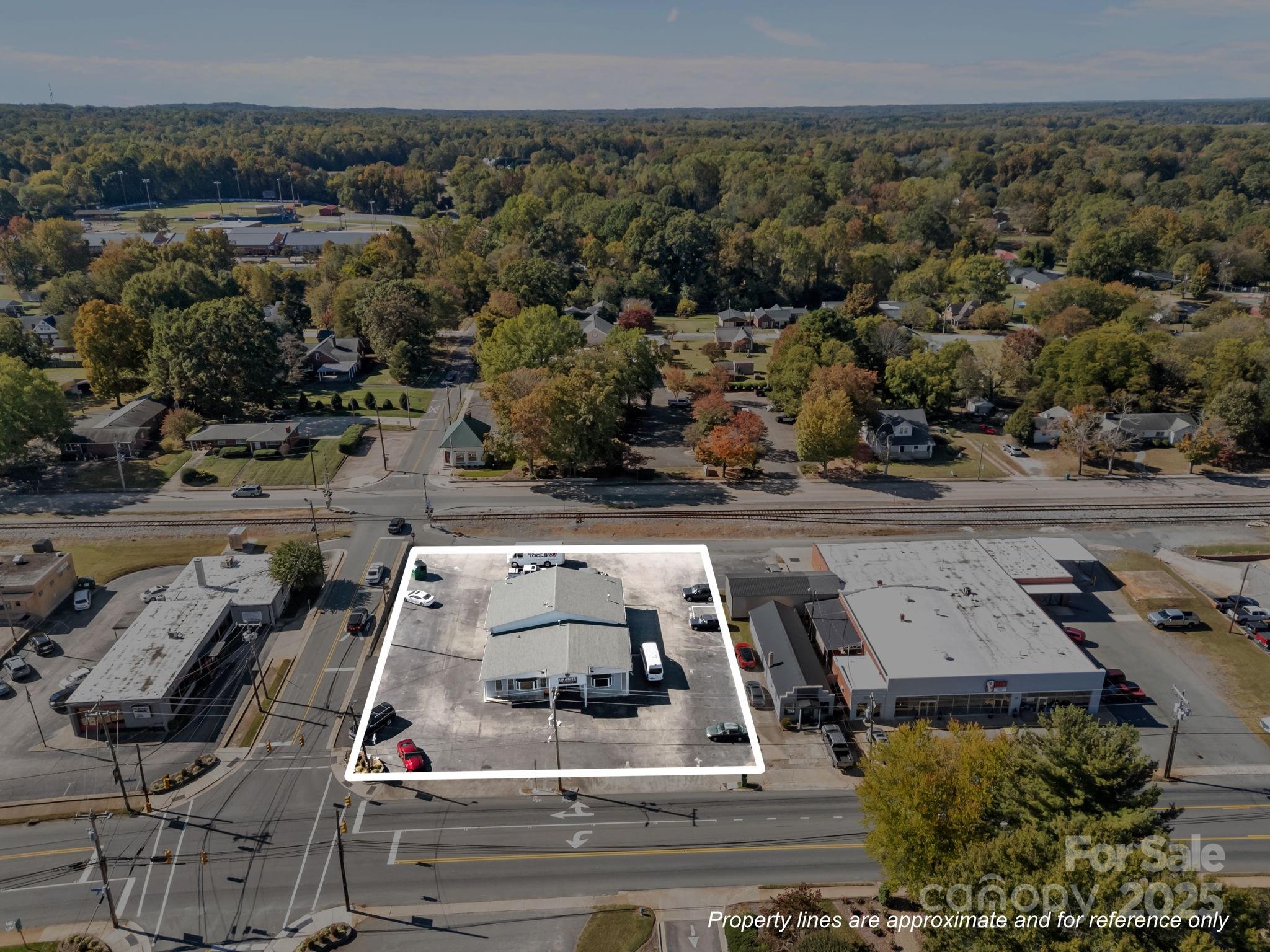 105 N Salisbury, Gq Avenue Property Photo 34