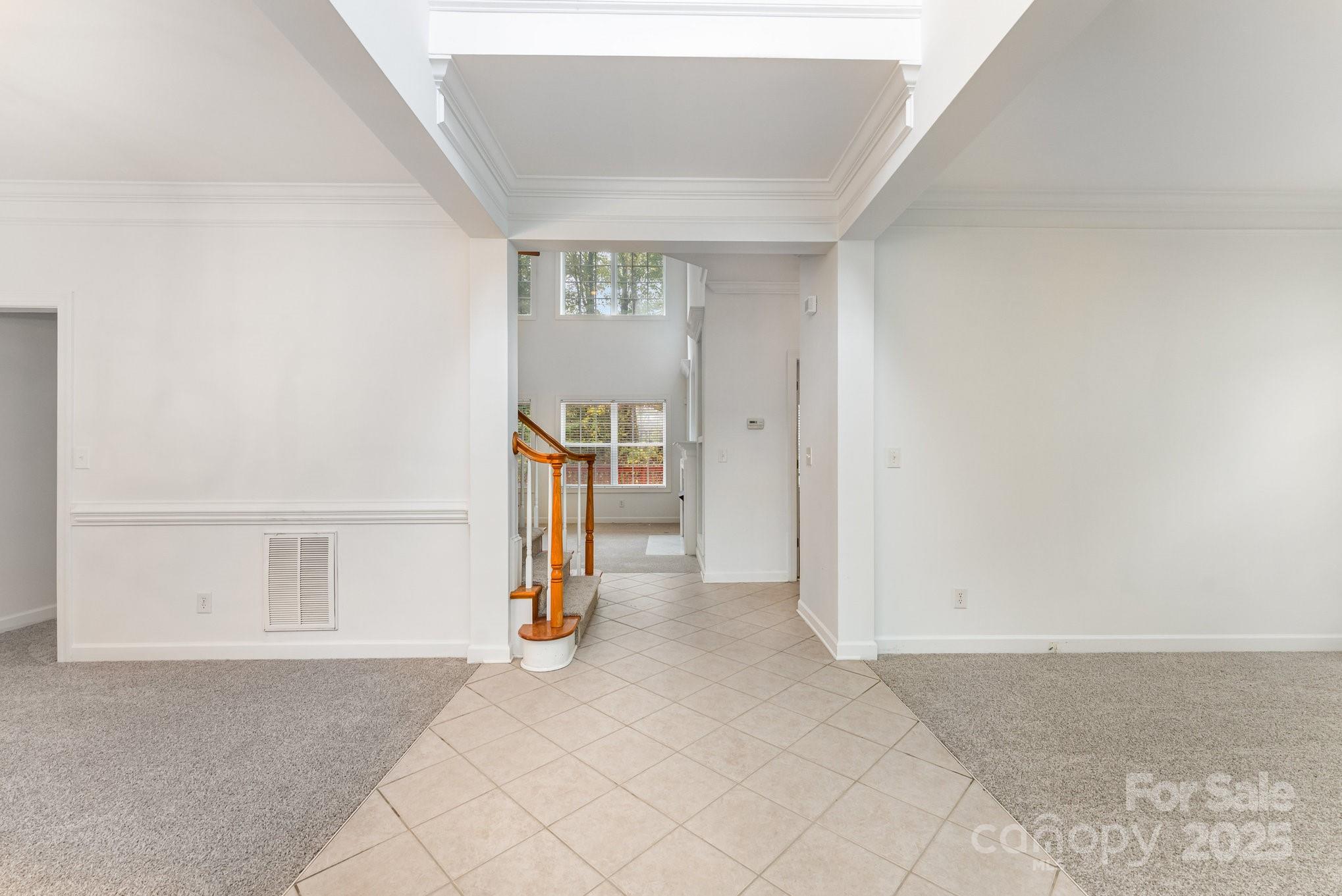 14333 Maclauren Lane Property Photo 4