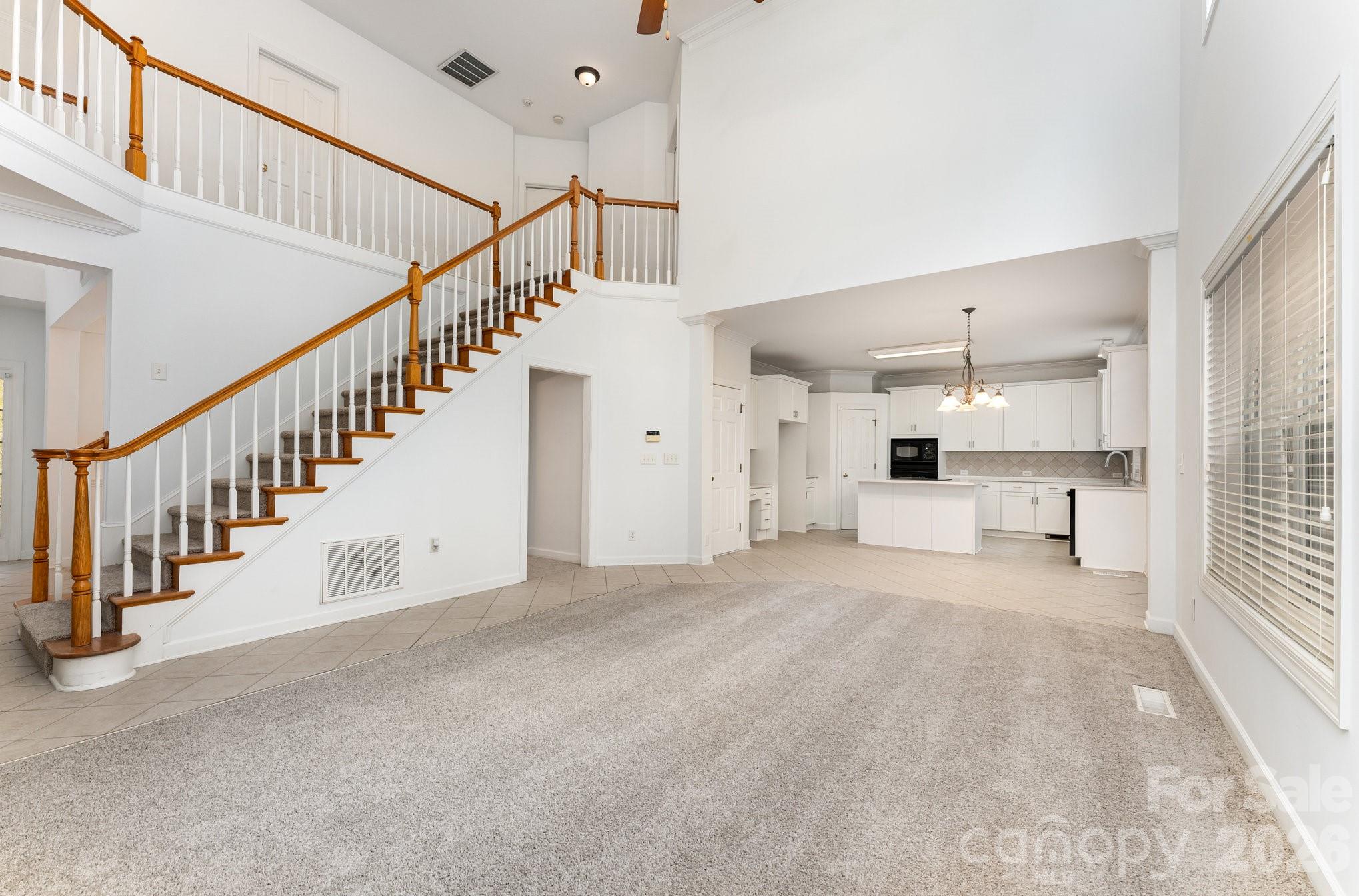 14333 Maclauren Lane Property Photo 8