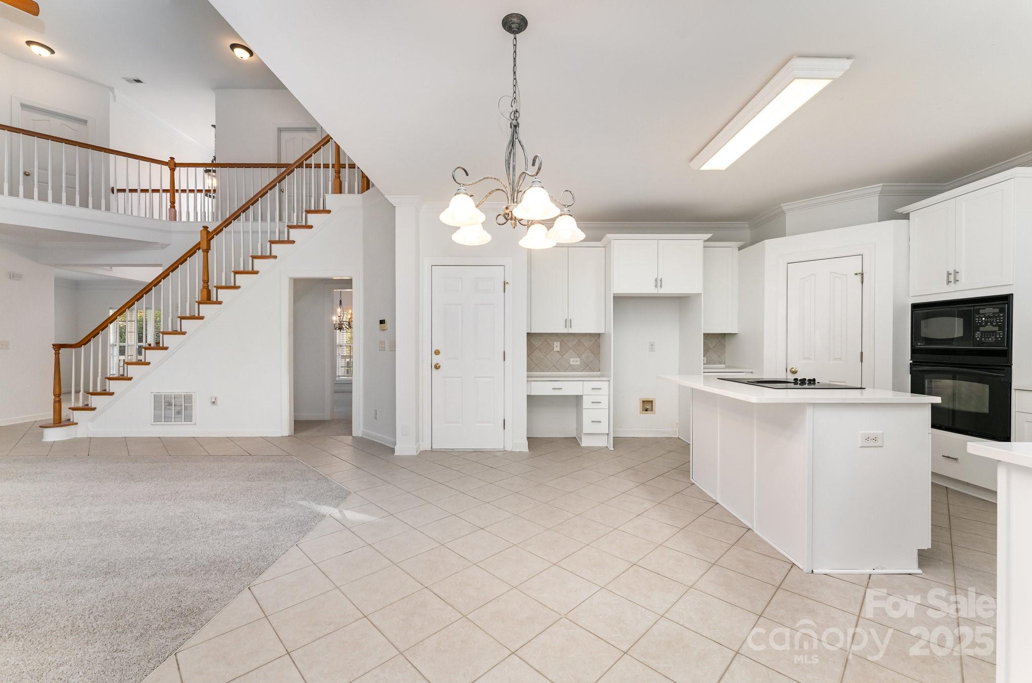 14333 Maclauren Lane Property Photo 13