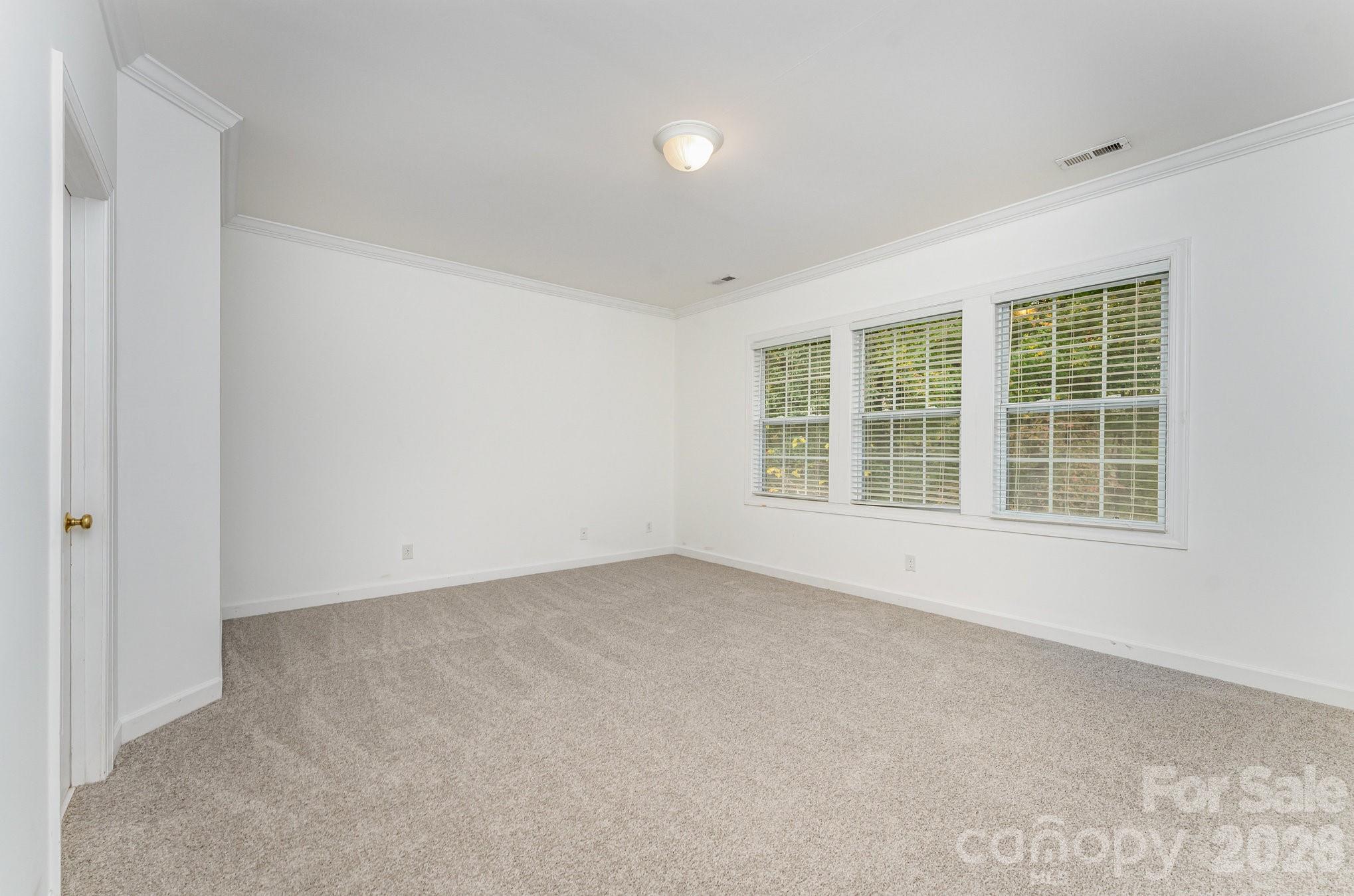 14333 Maclauren Lane Property Photo 27