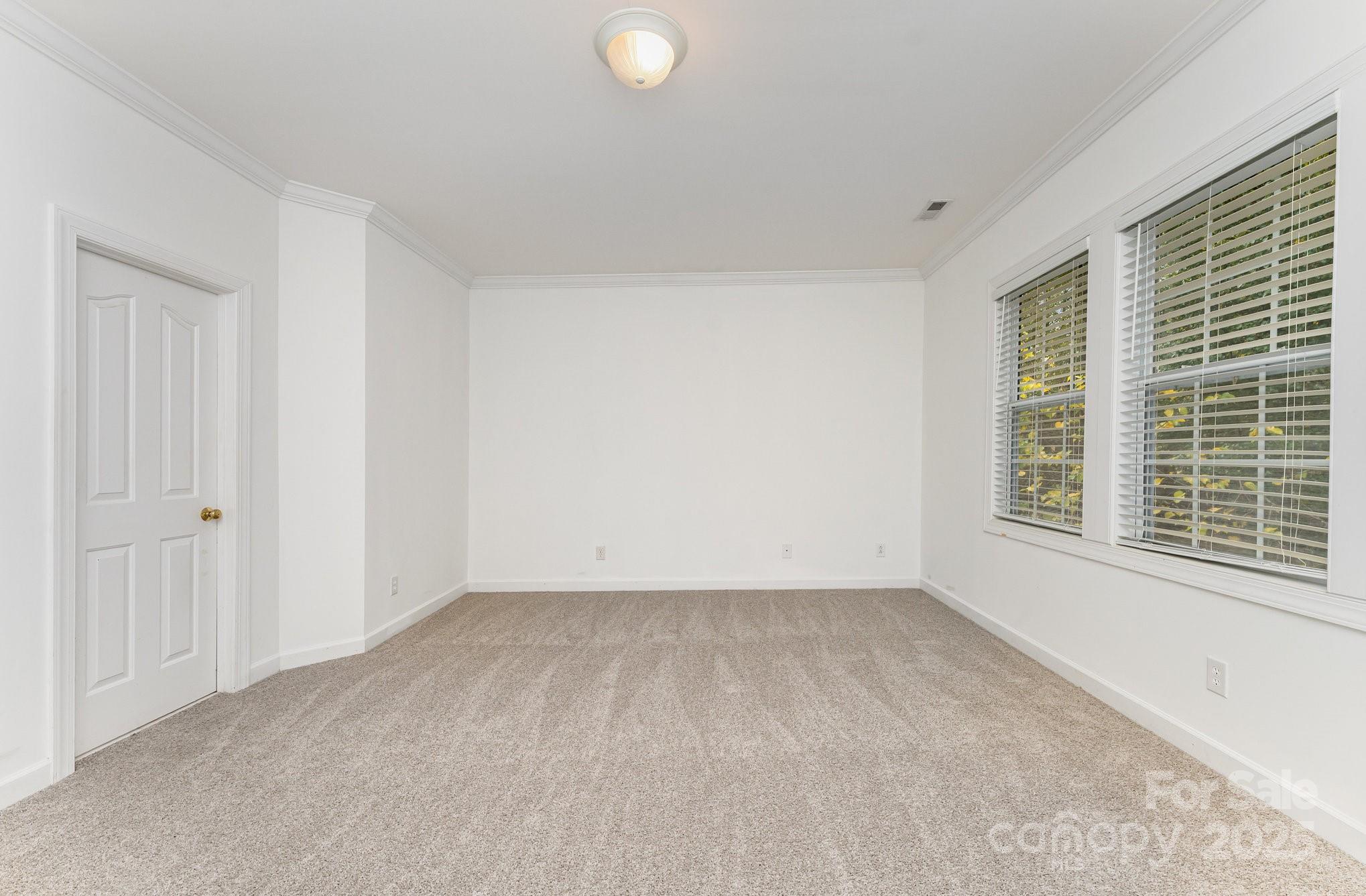 14333 Maclauren Lane Property Photo 29