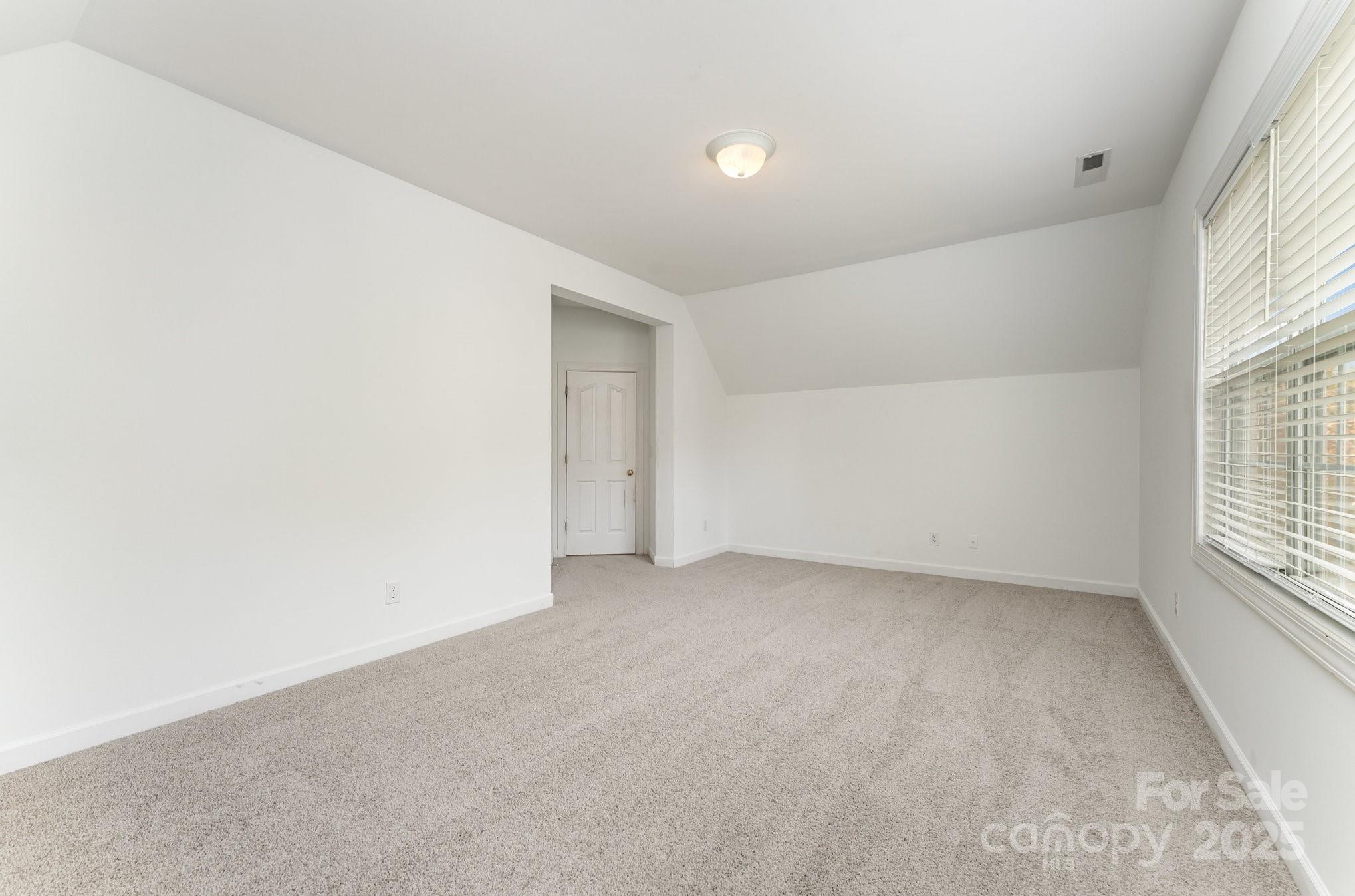 14333 Maclauren Lane Property Photo 35