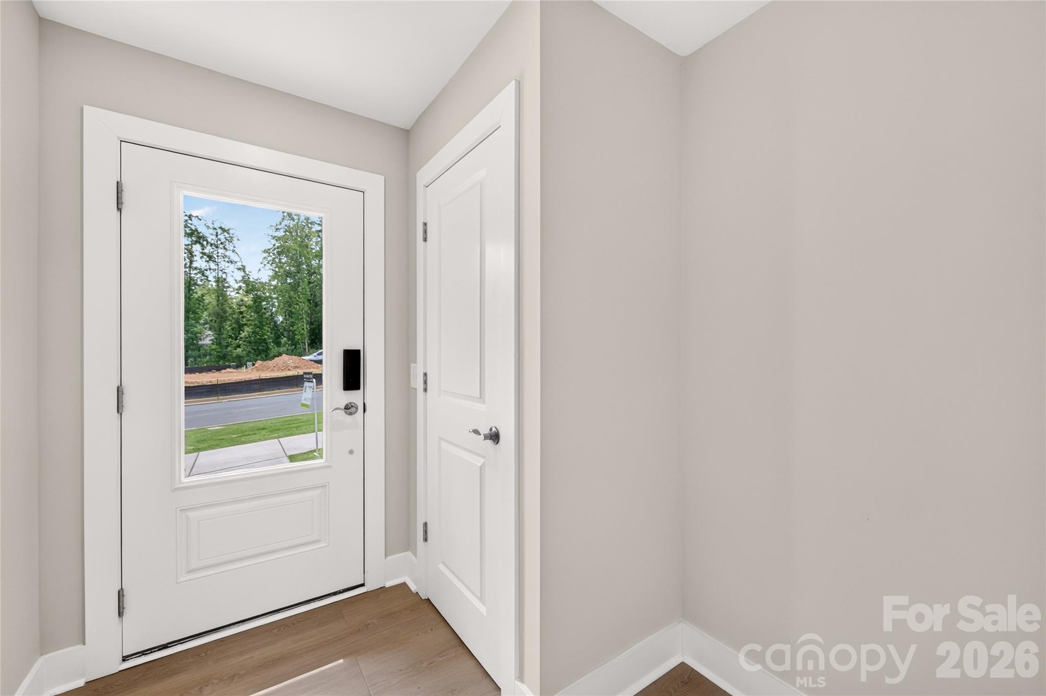 1530 Levy Way Property Photo 5