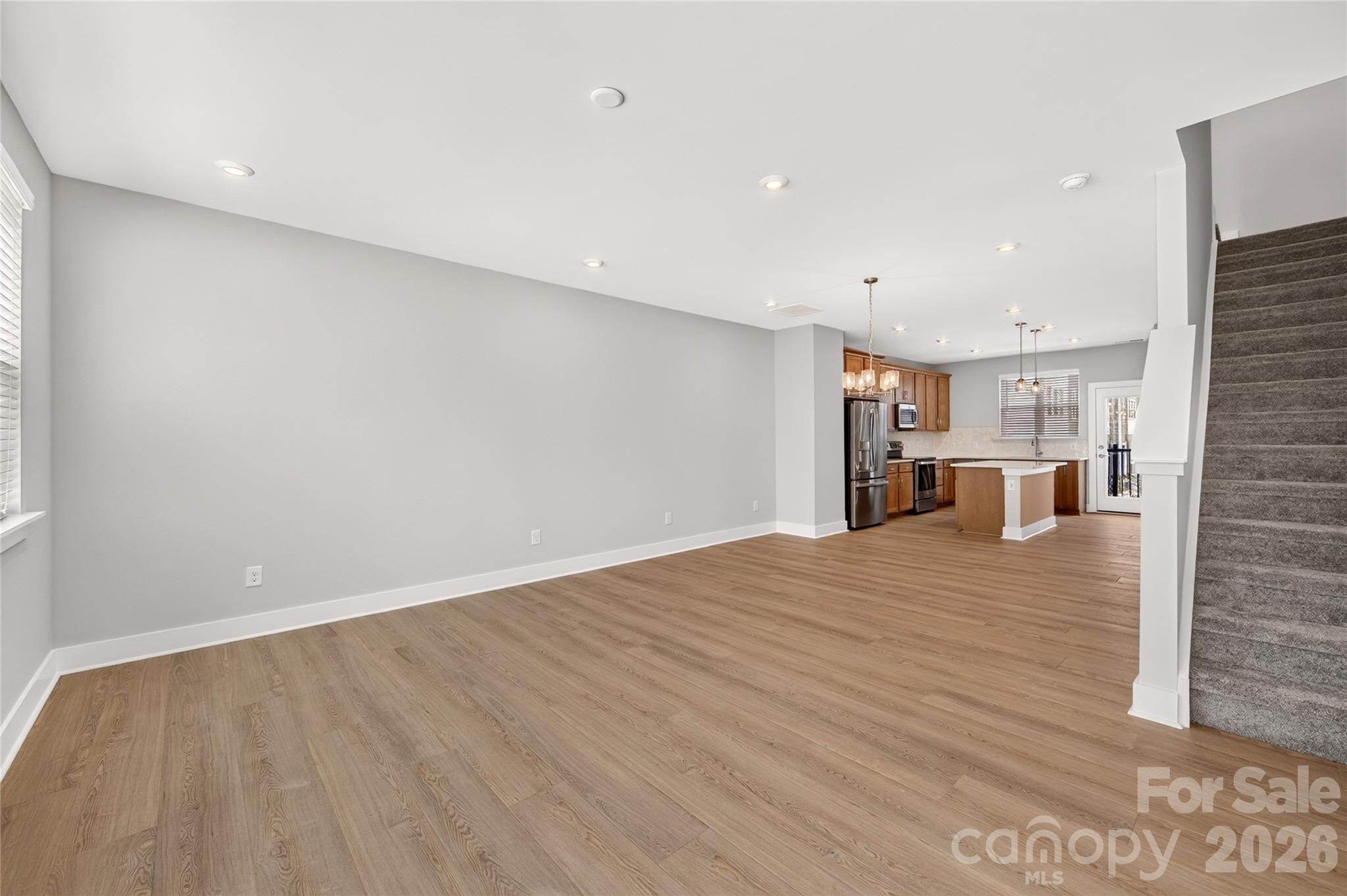 1530 Levy Way Property Photo 24