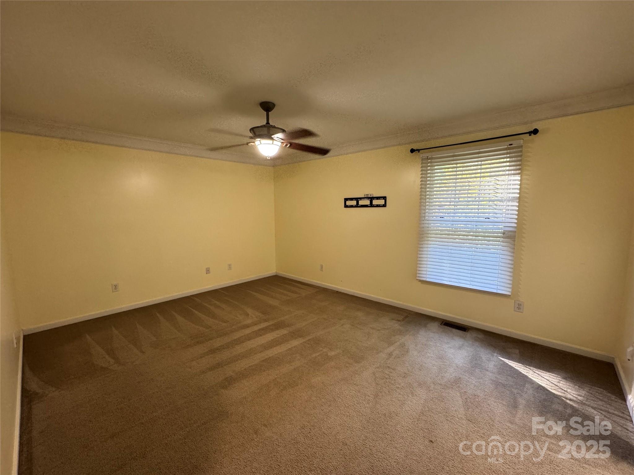 314 E Louisiana Avenue Property Photo 11