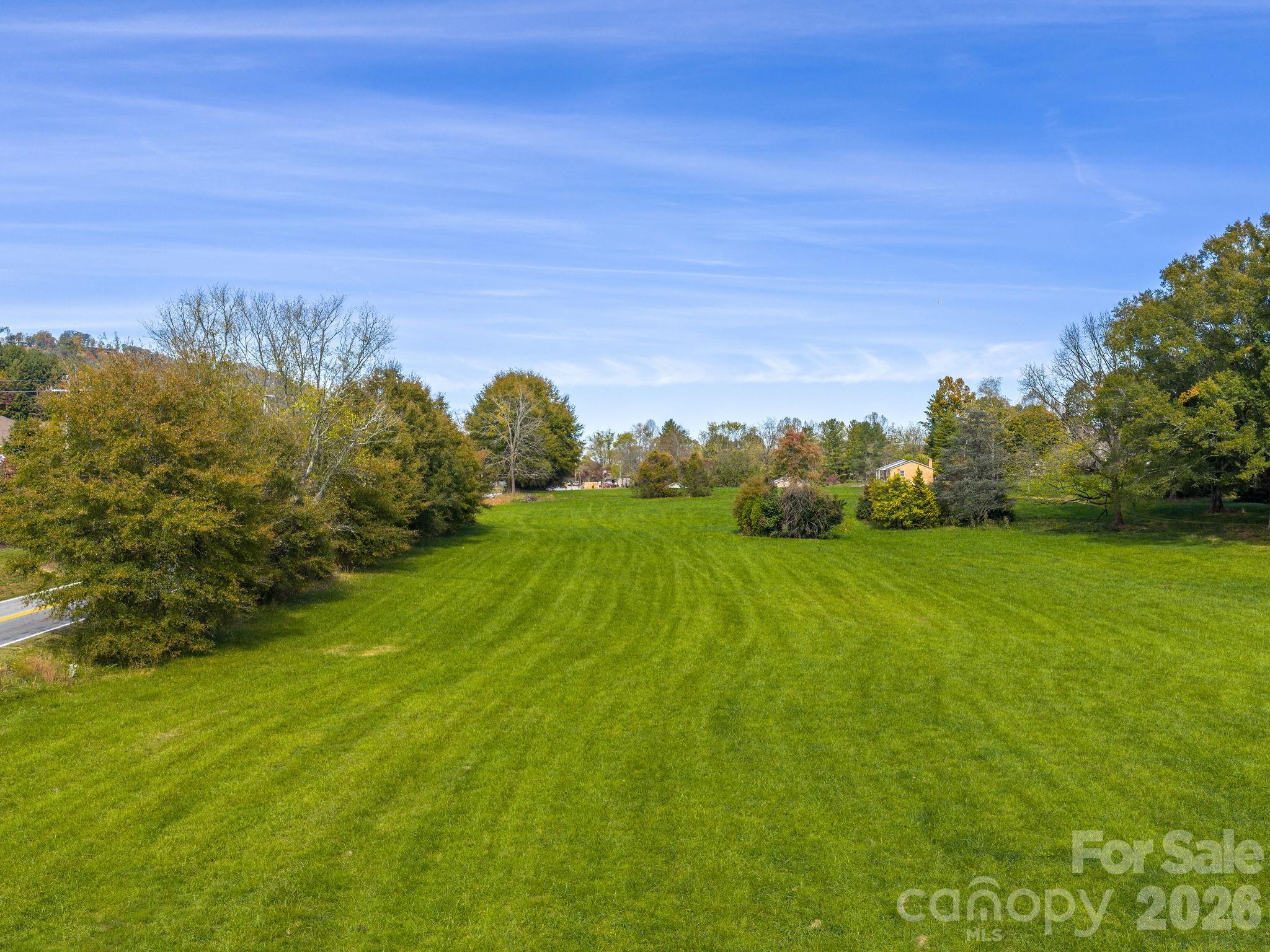 5620 Old Haywood Road Property Photo 6