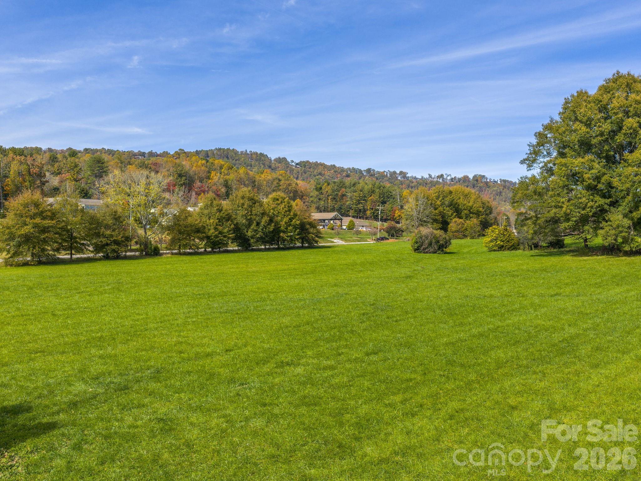 5620 Old Haywood Road Property Photo 7