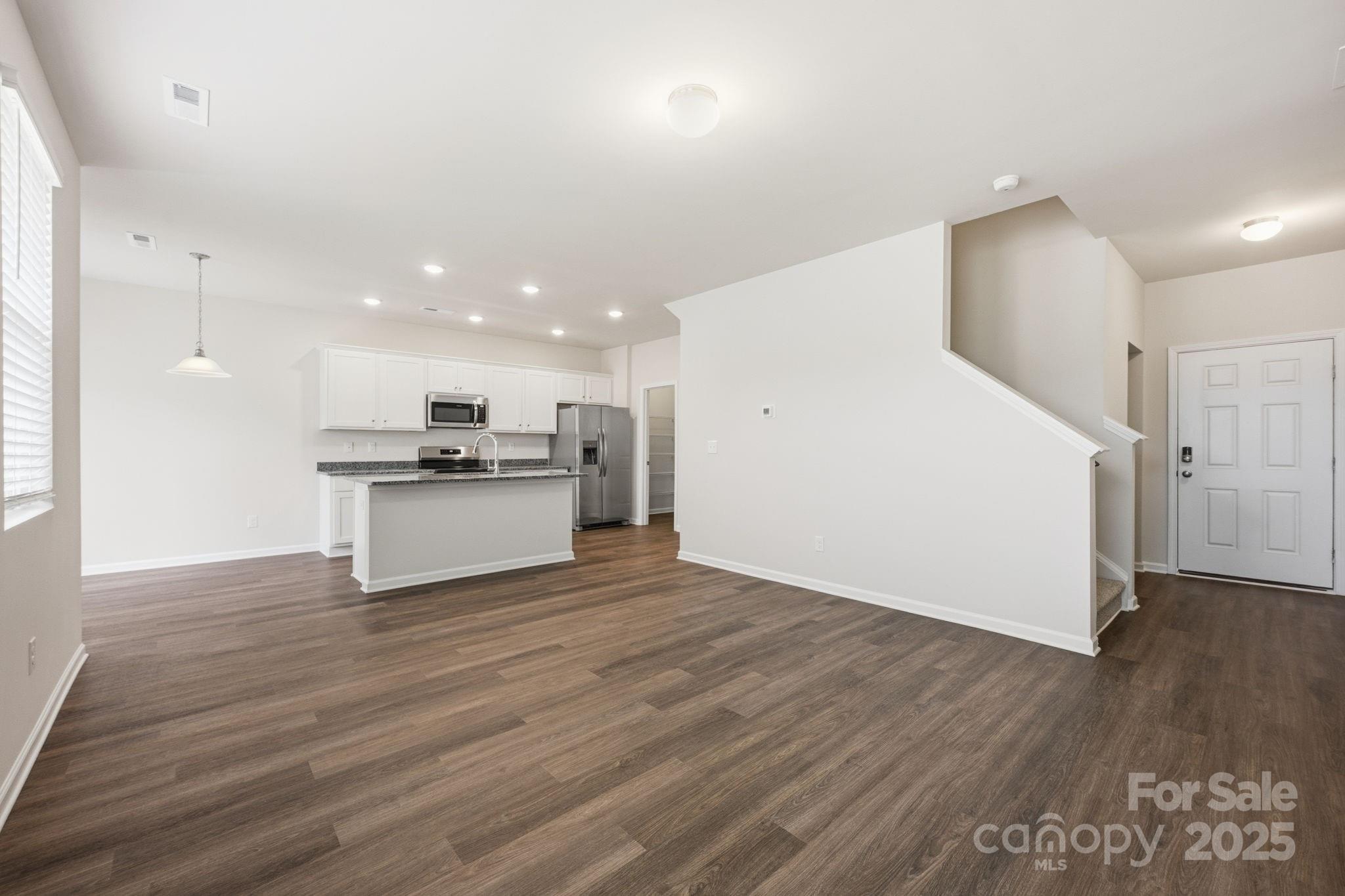 129 Pumice Drive Property Photo 8