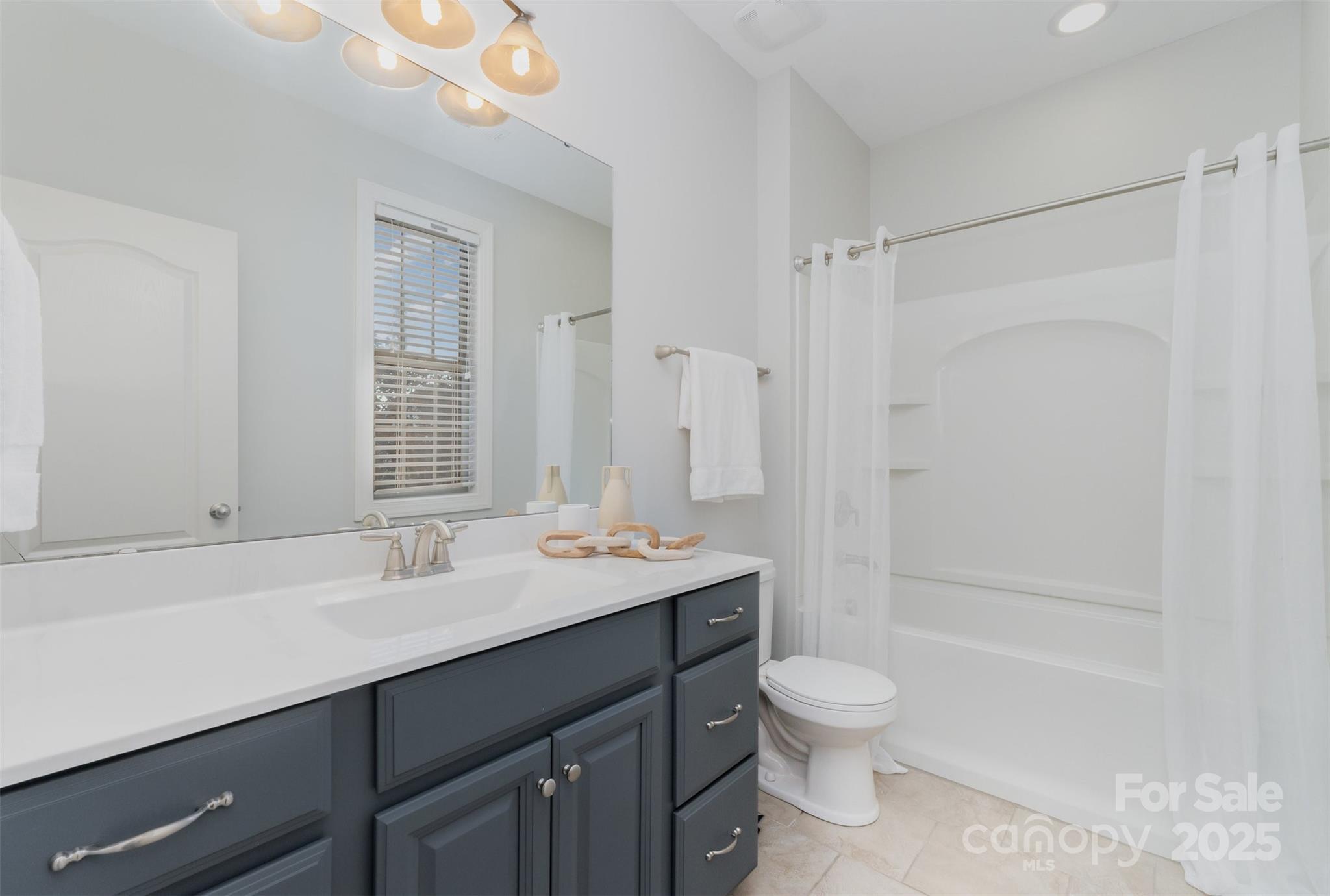 1331 Cilantro Court Property Photo 27