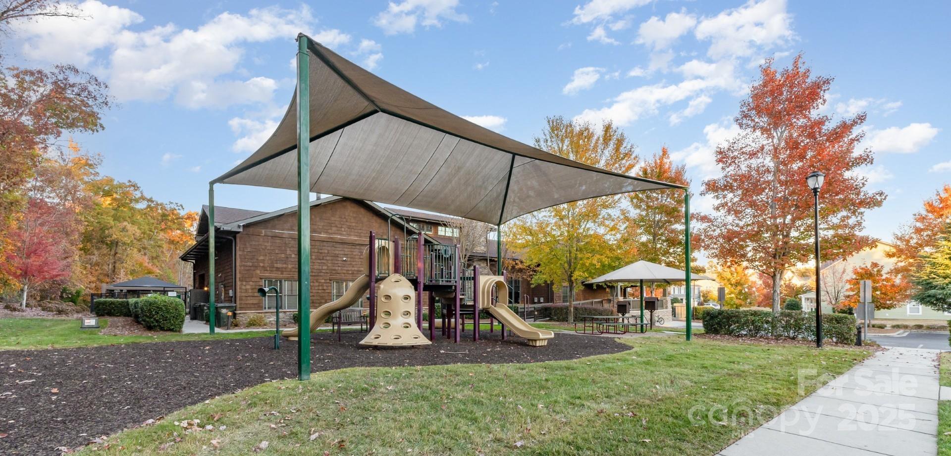 1331 Cilantro Court Property Photo 44