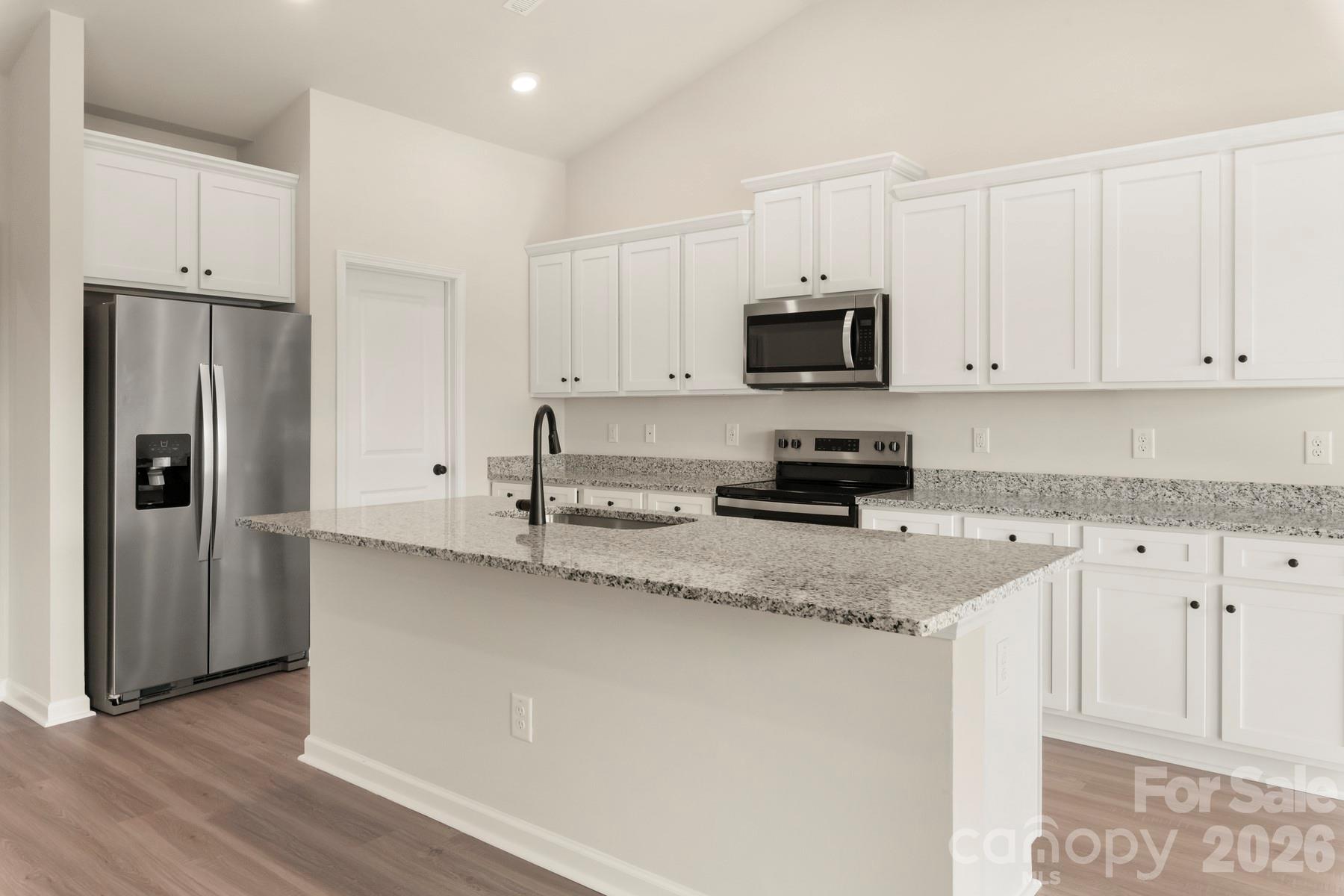 275 Limestone Terrace Property Photo 8