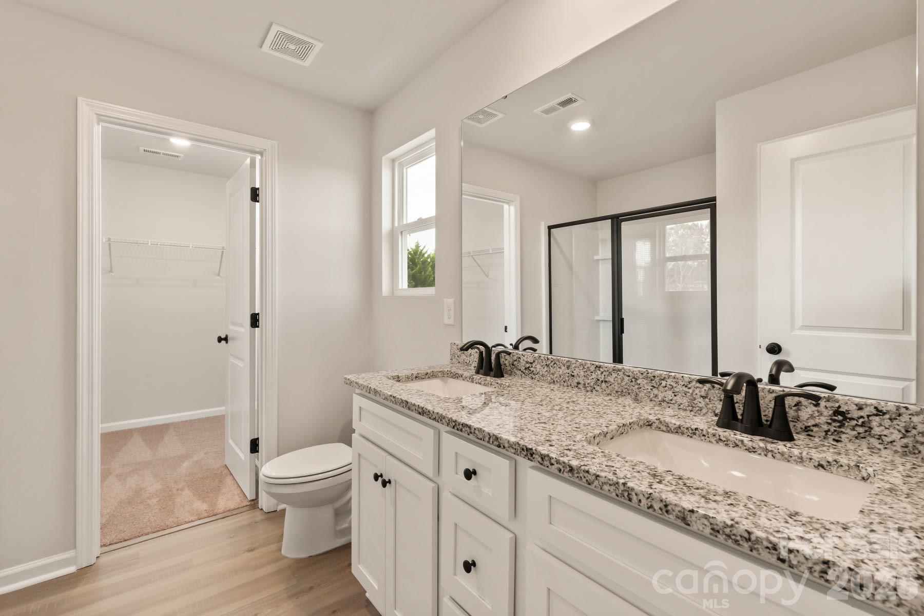 315 Limestone Terrace Property Photo 15